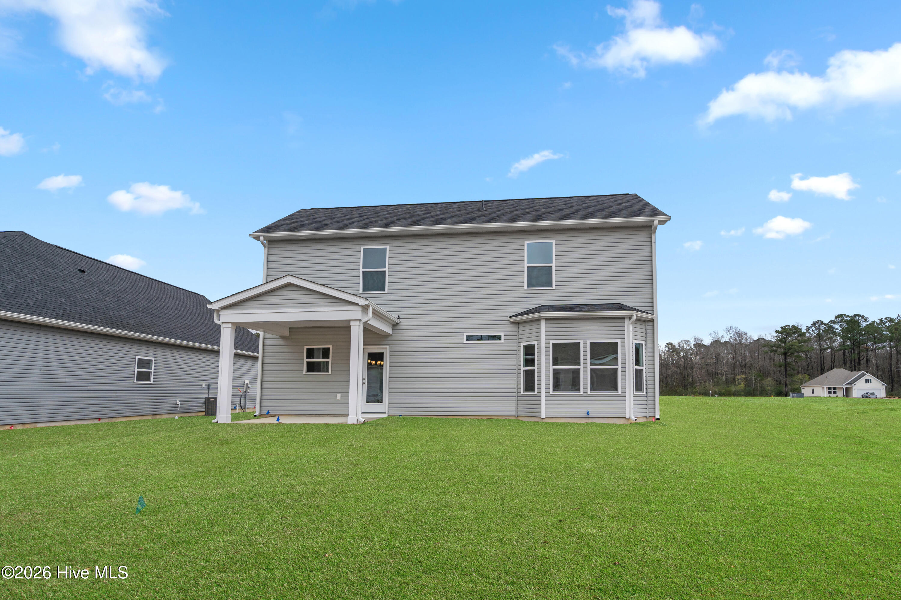 100549705 | Photo 18