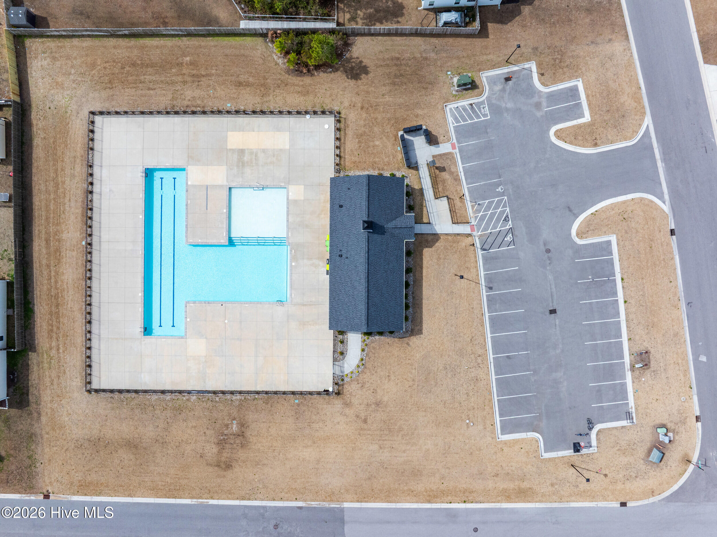 100553436 | Photo 67