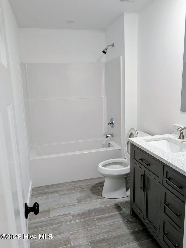 100553963 | Photo 13