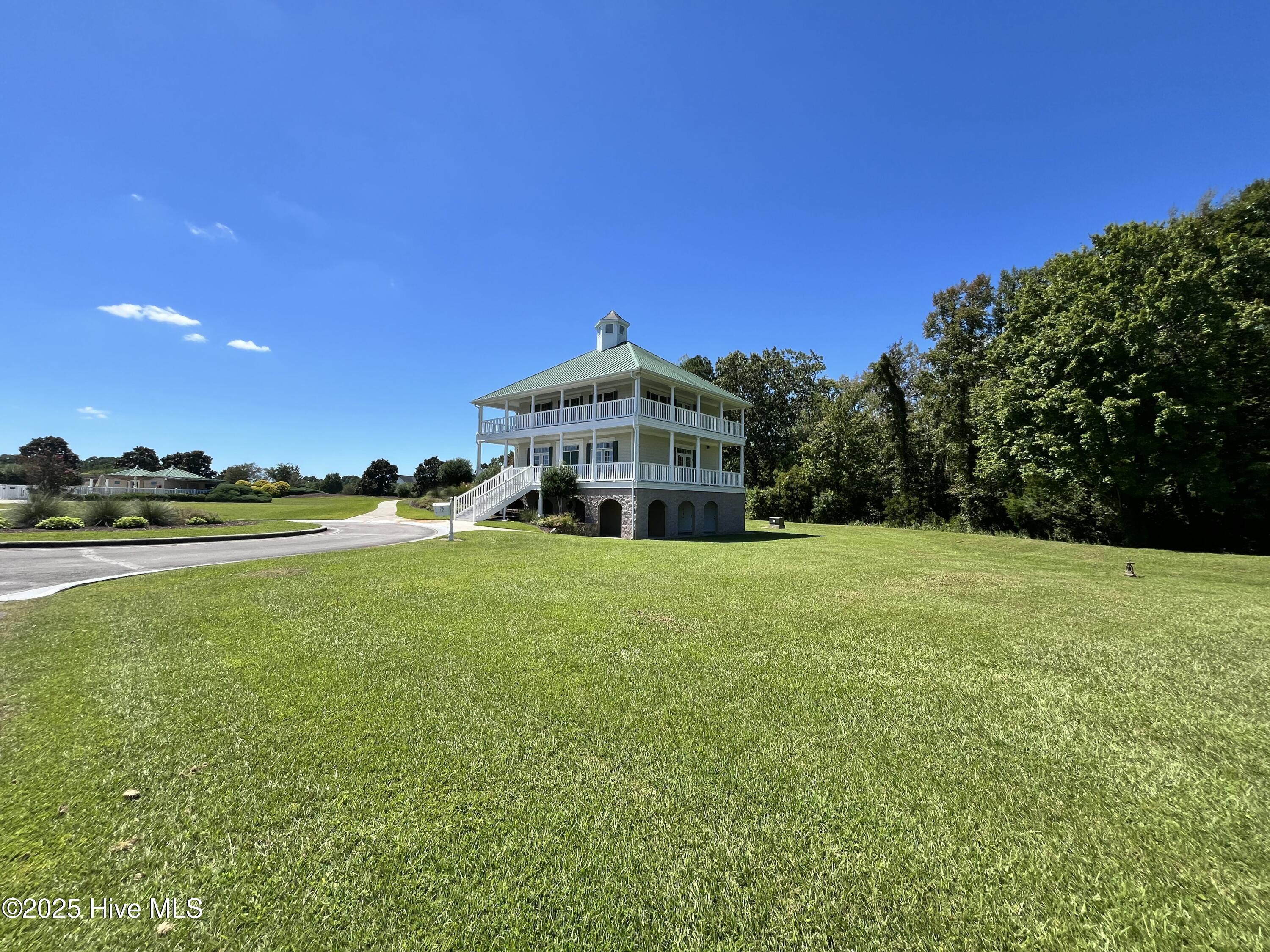 76 Club House Drive,Arapahoe