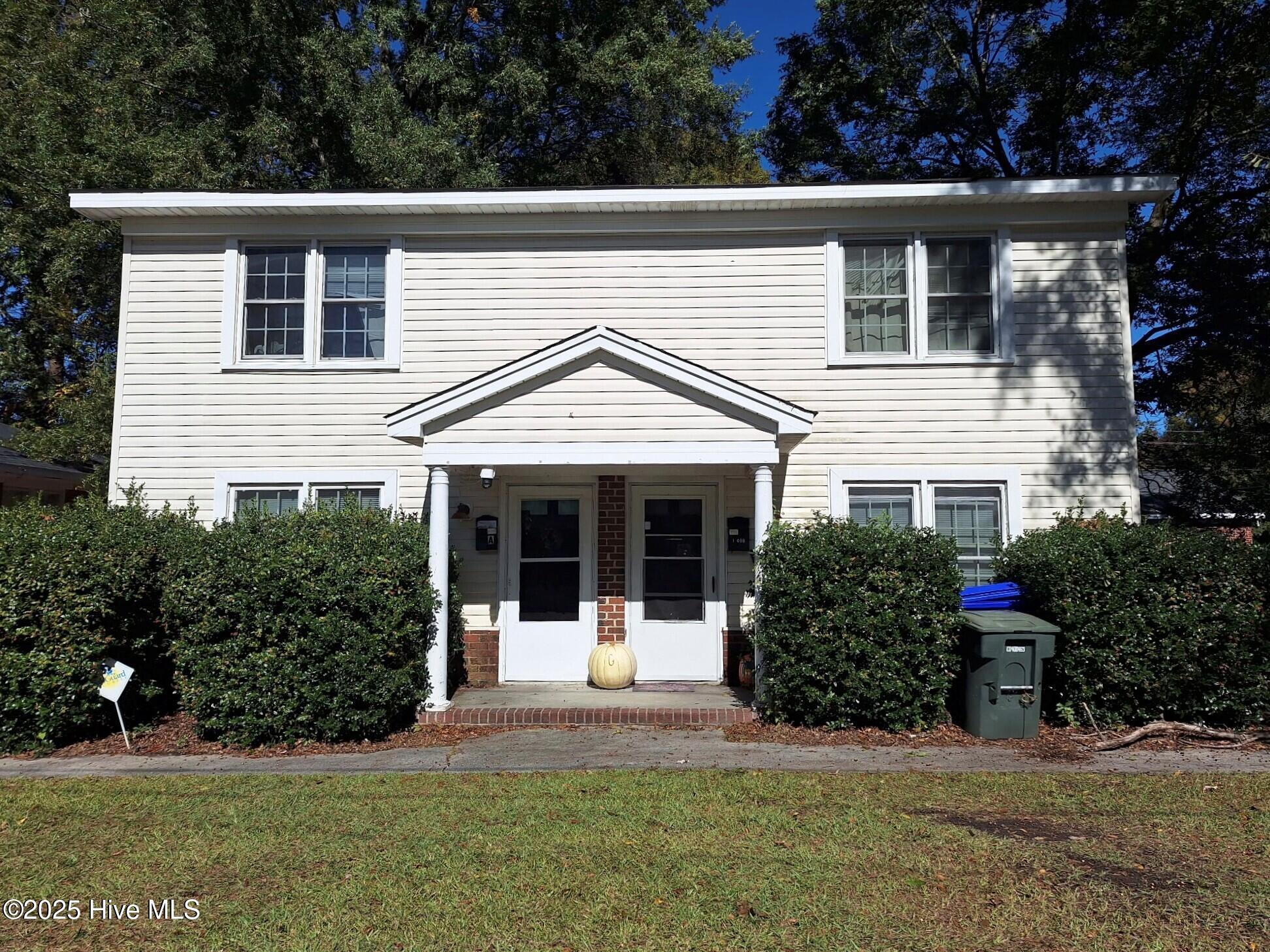 Second Street 1309 E (1)