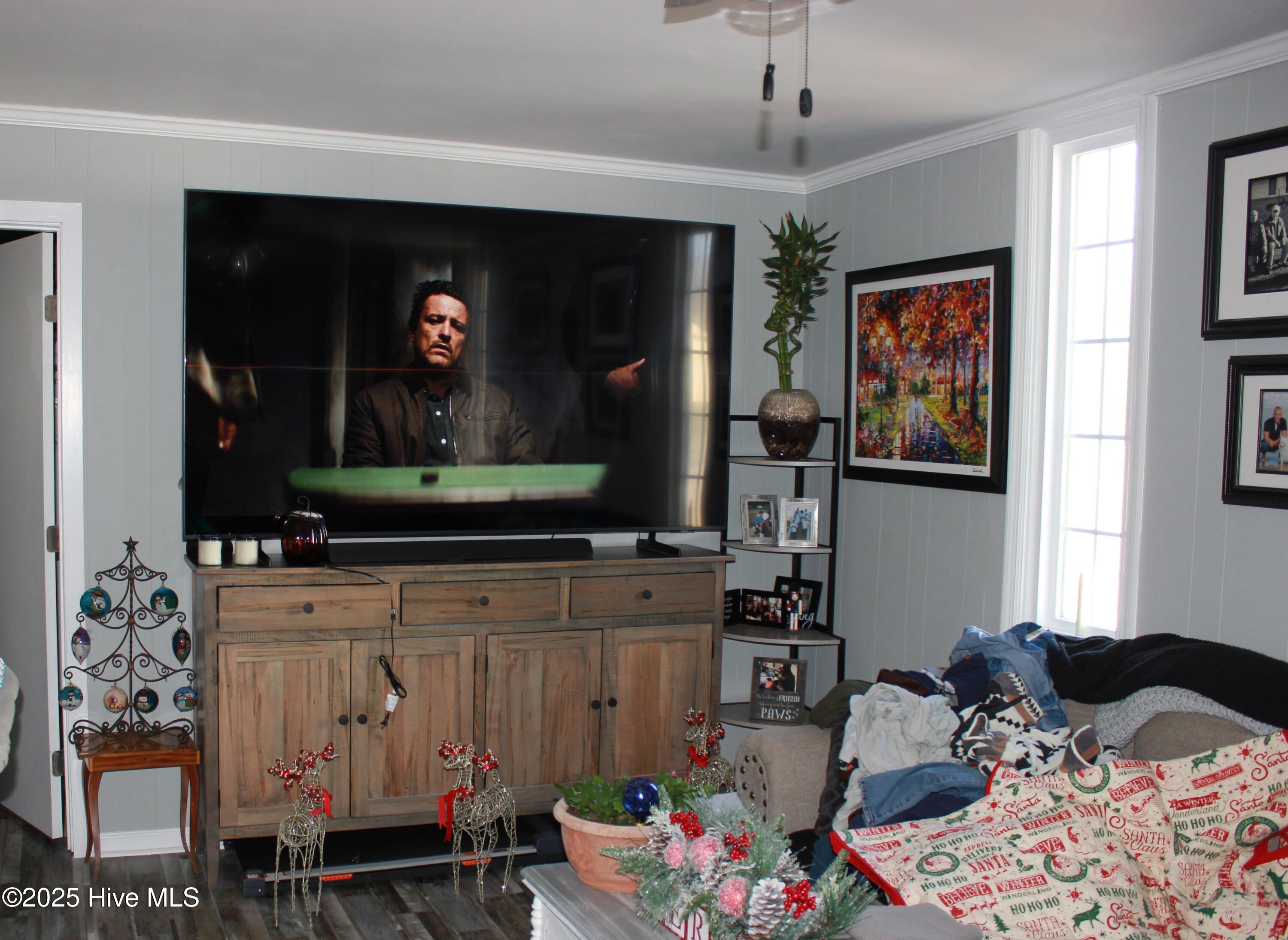 100546240 | Photo 34