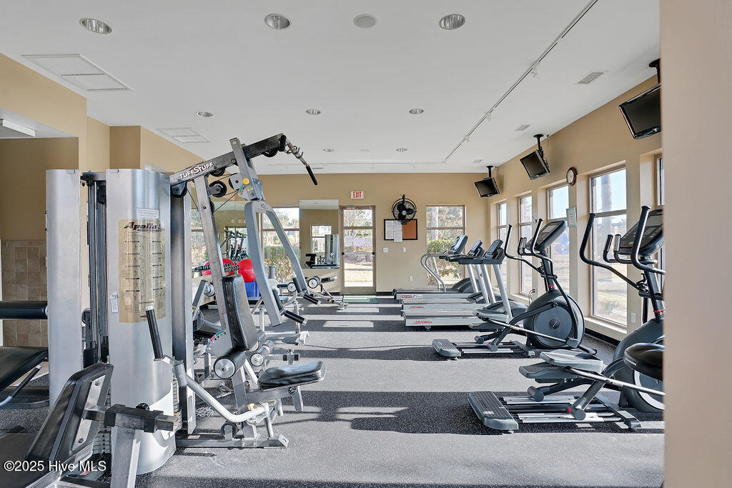 100540084 | Photo 66