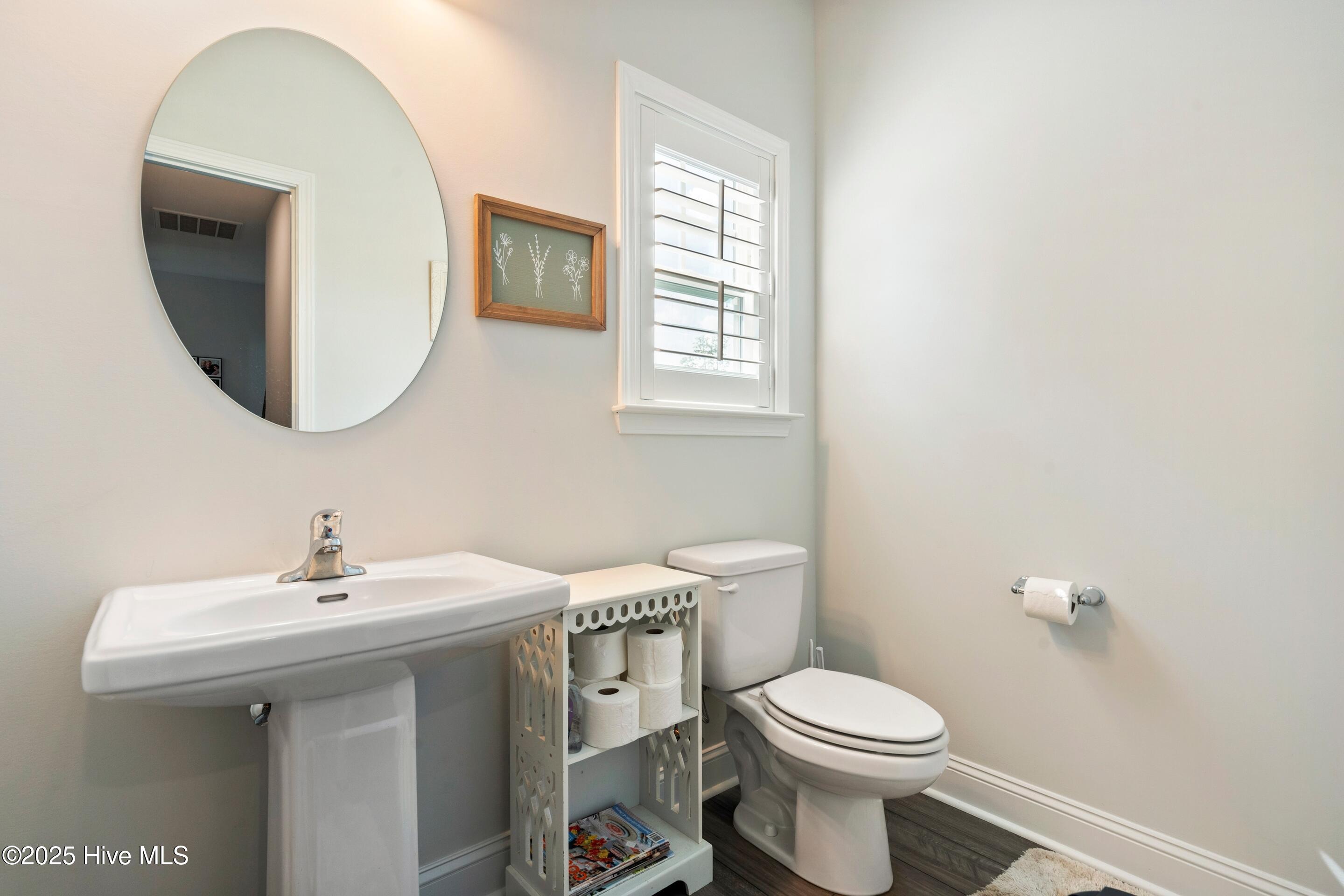 100527071 | Photo 18