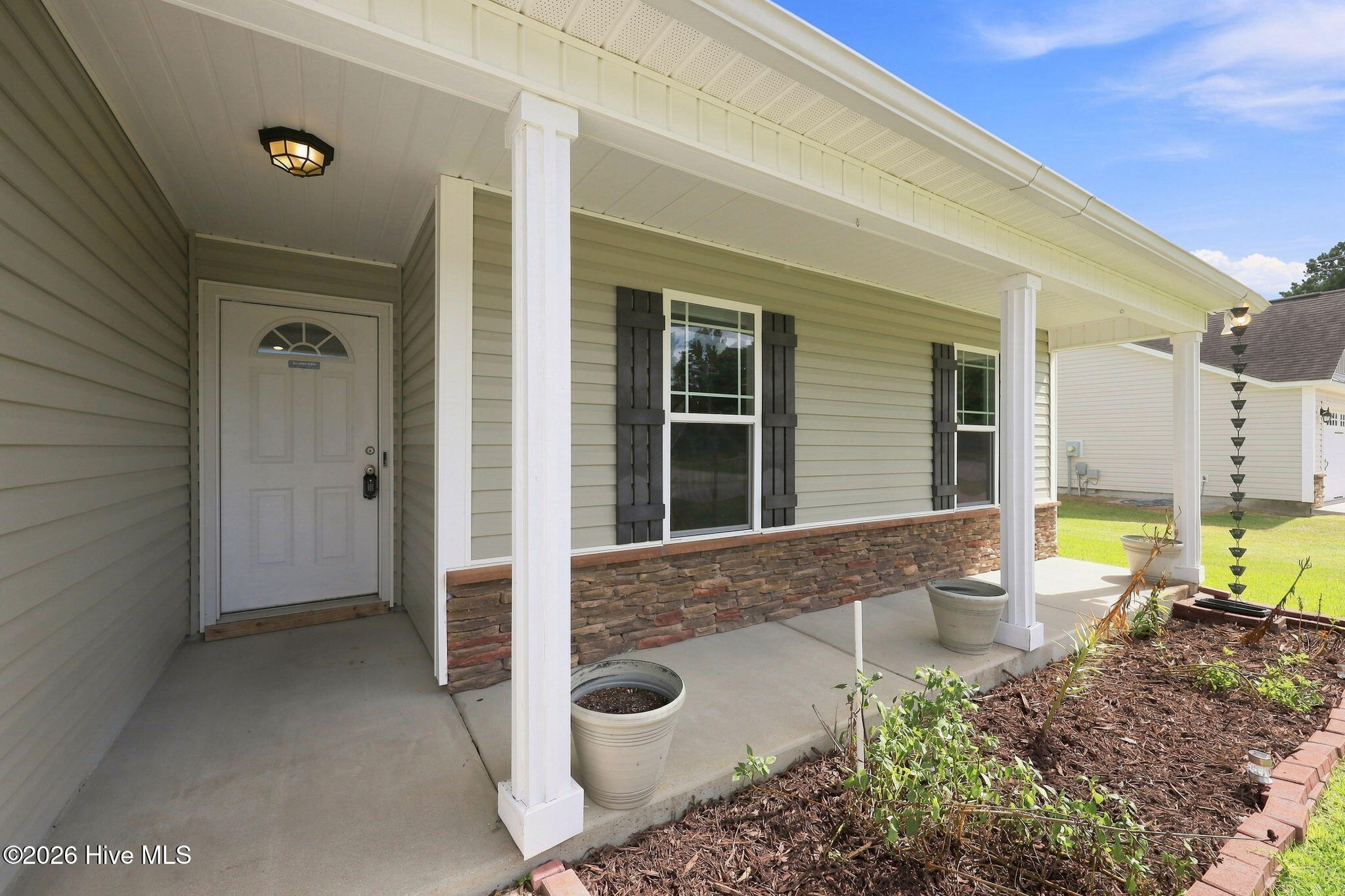 Exterior photo of 102 Gobblers Way, Richlands, NC 28574. MLS: 100591069