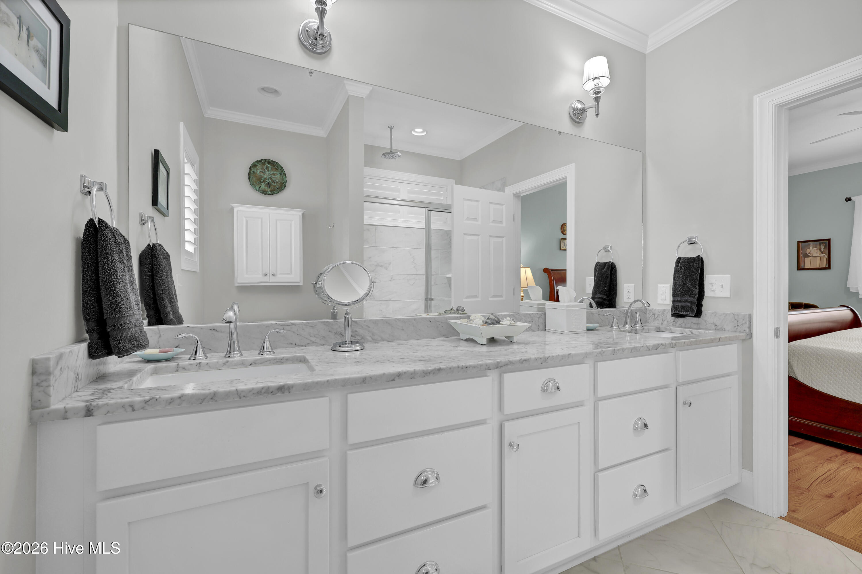 100566208 | Photo 20