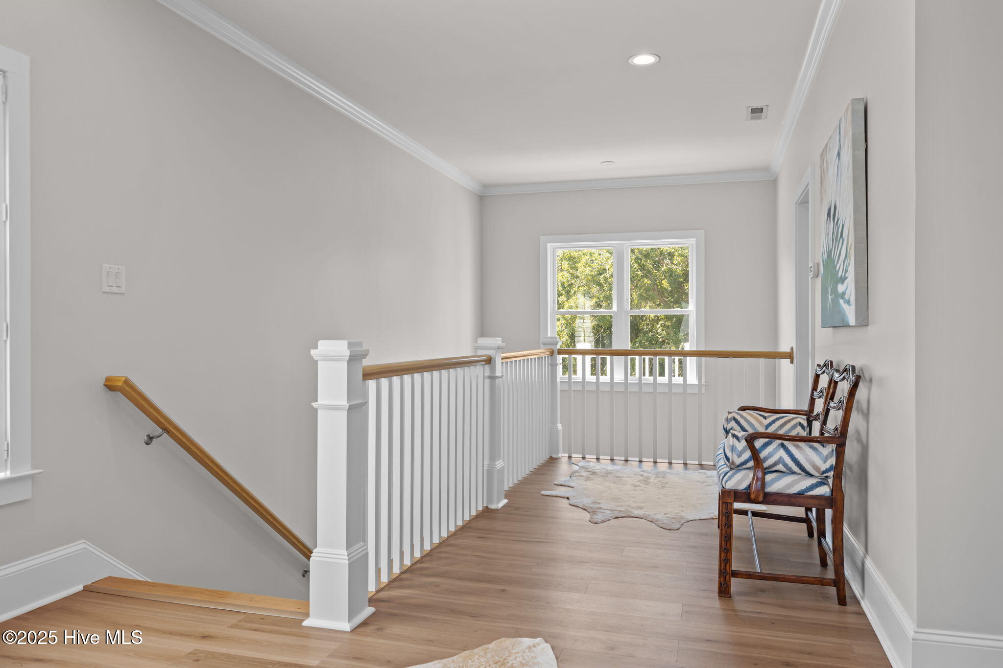 100549920 | Photo 42