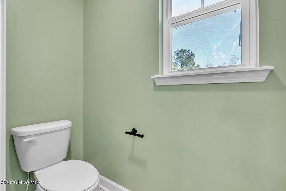 100559936 | Photo 37