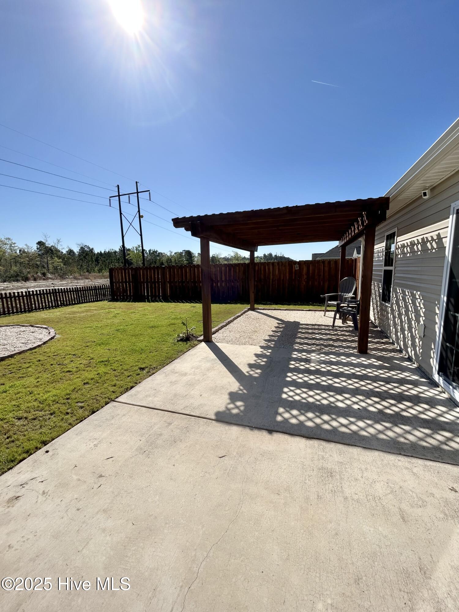 100566226 | Photo 14