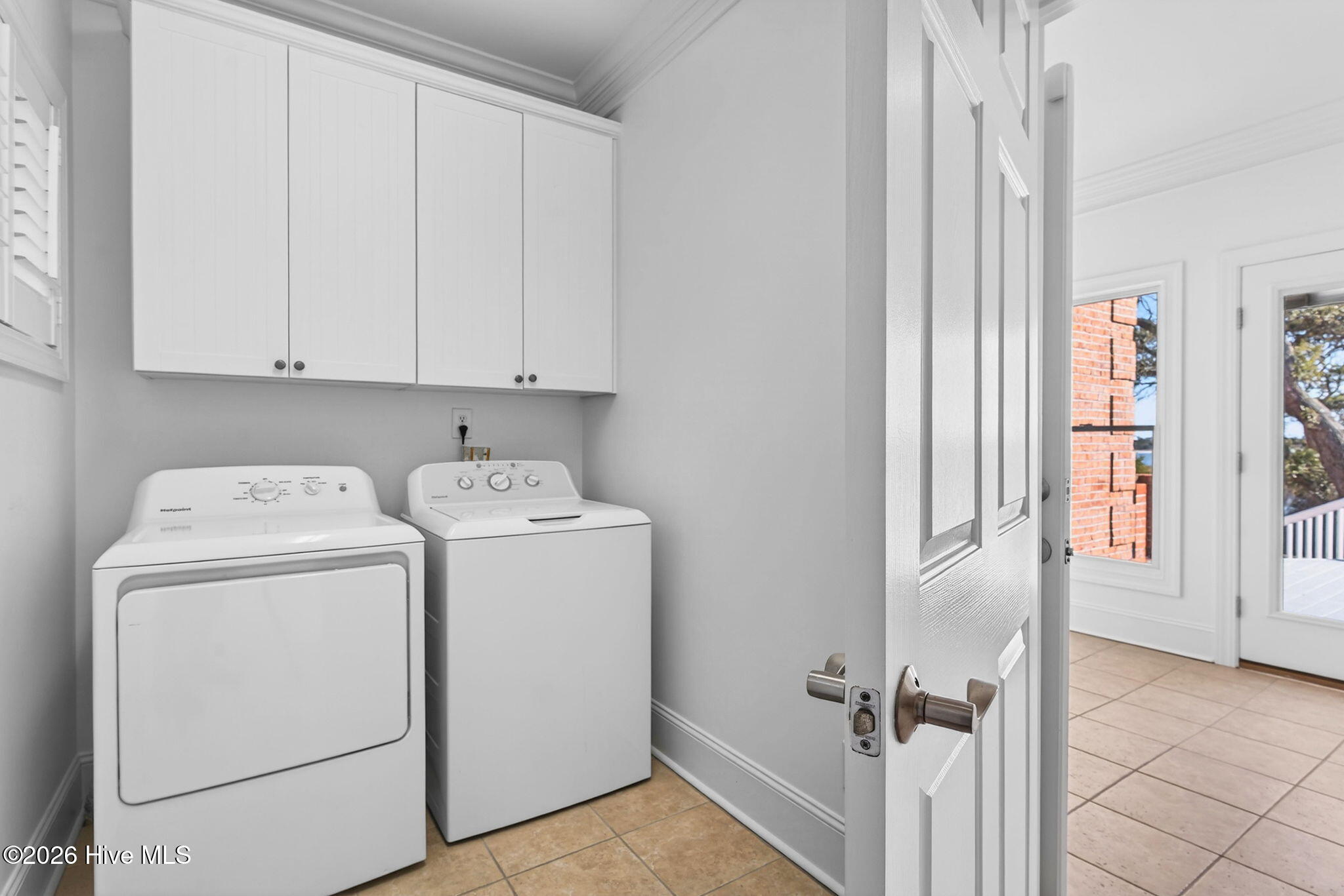 100555125 | Photo 20