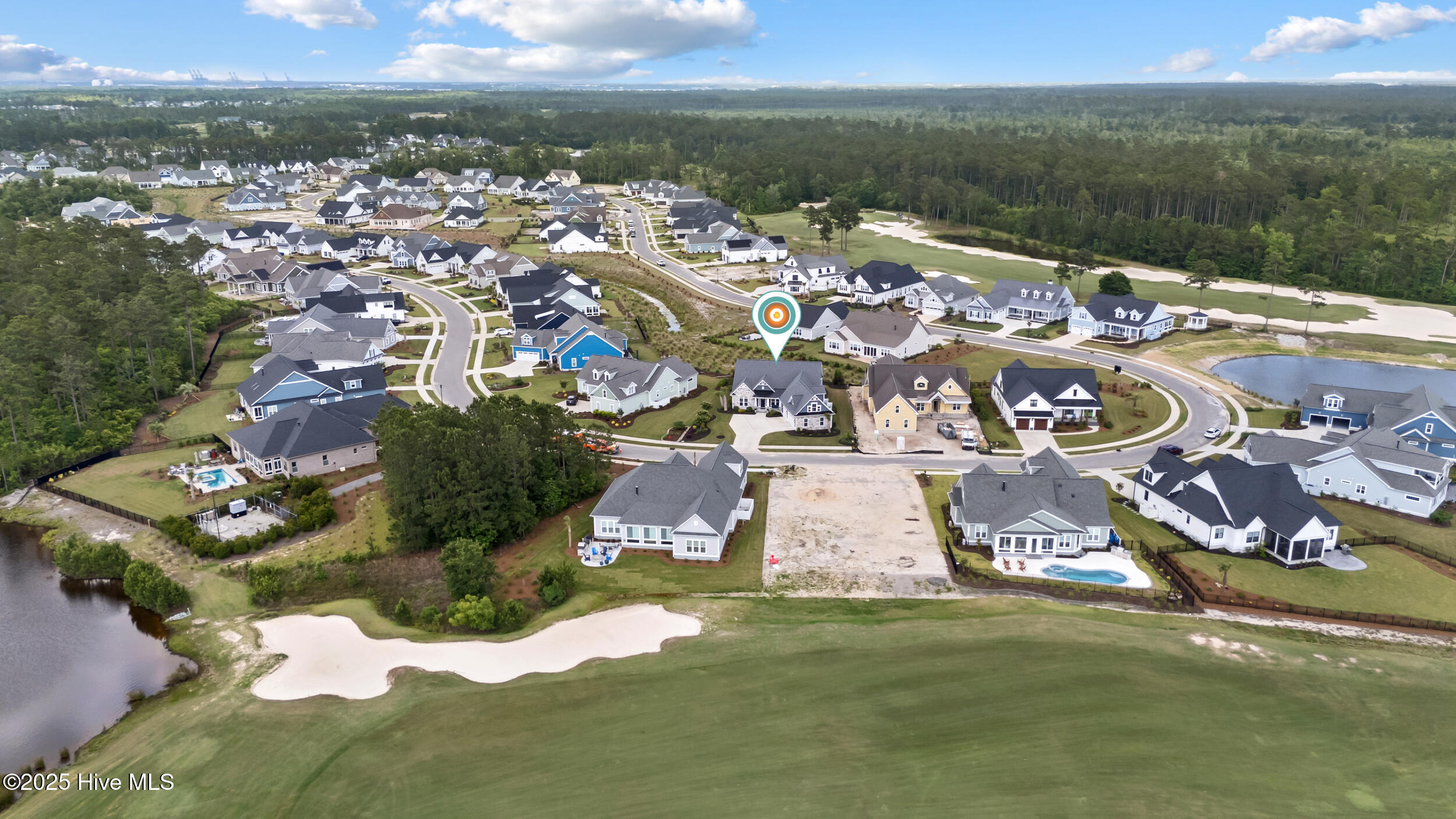 100550581 | Photo 51