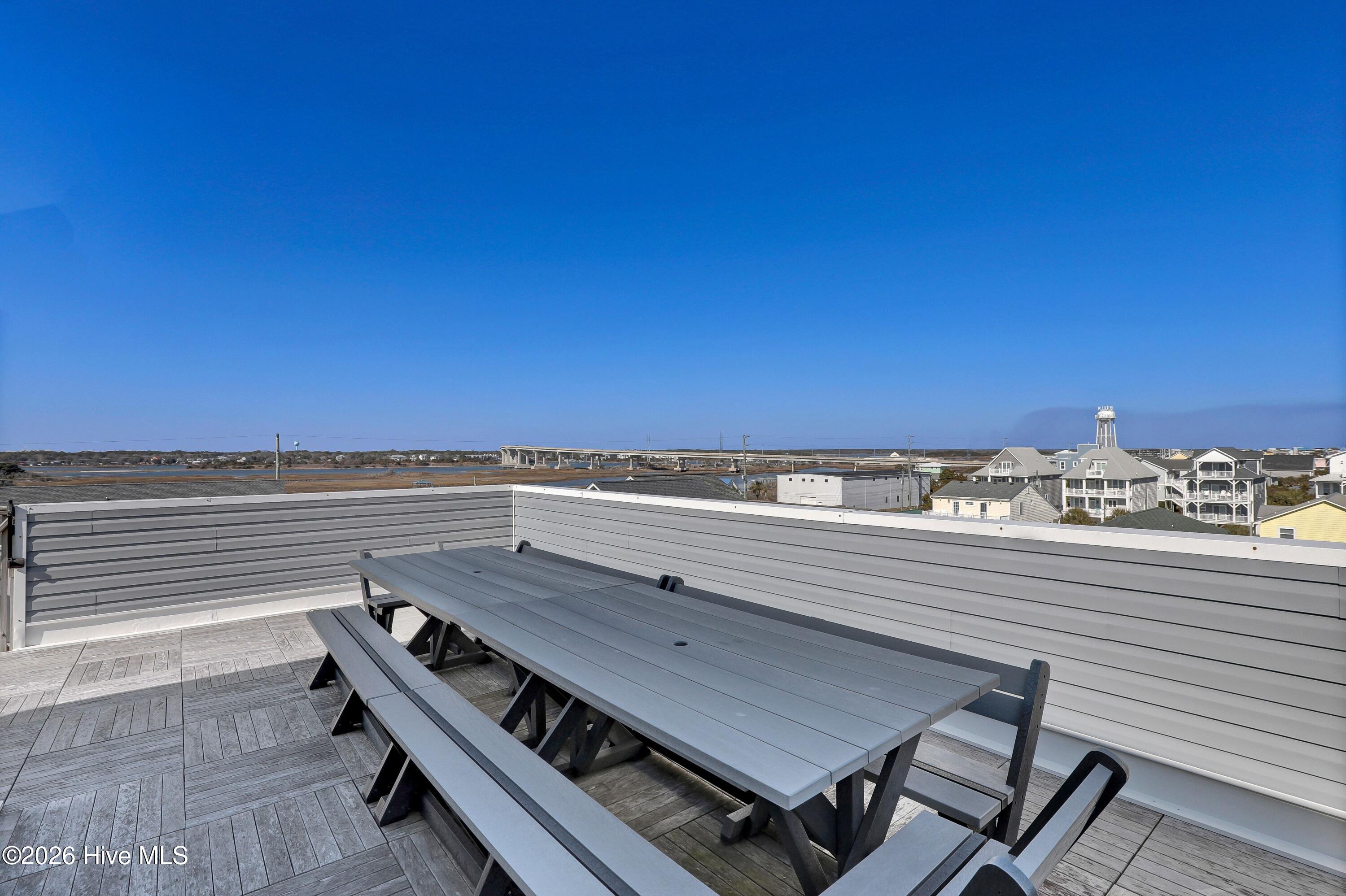 100554934 | Photo 61