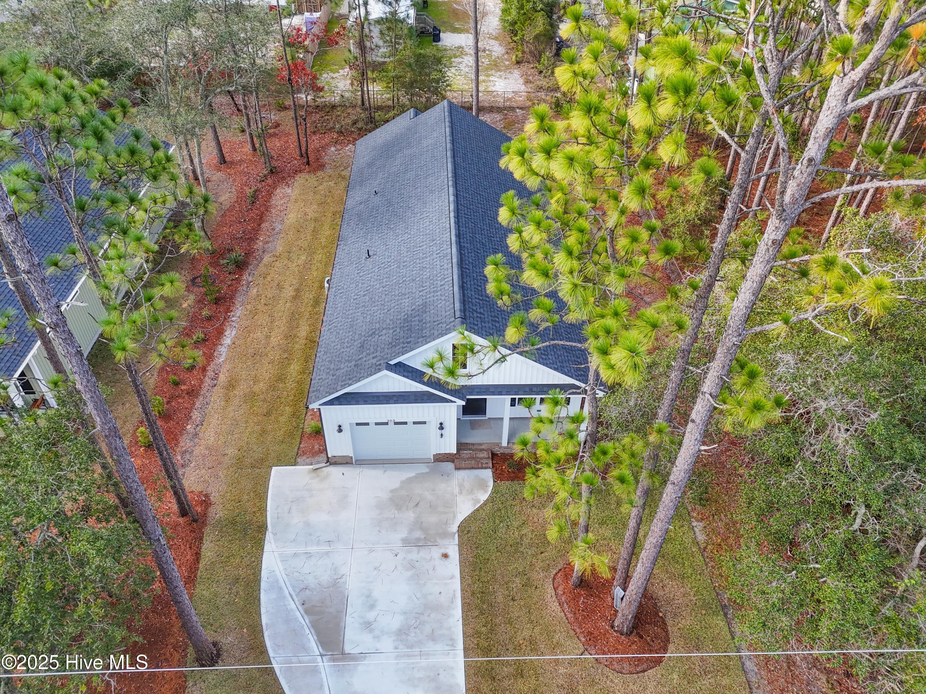 100505840 | Photo 38