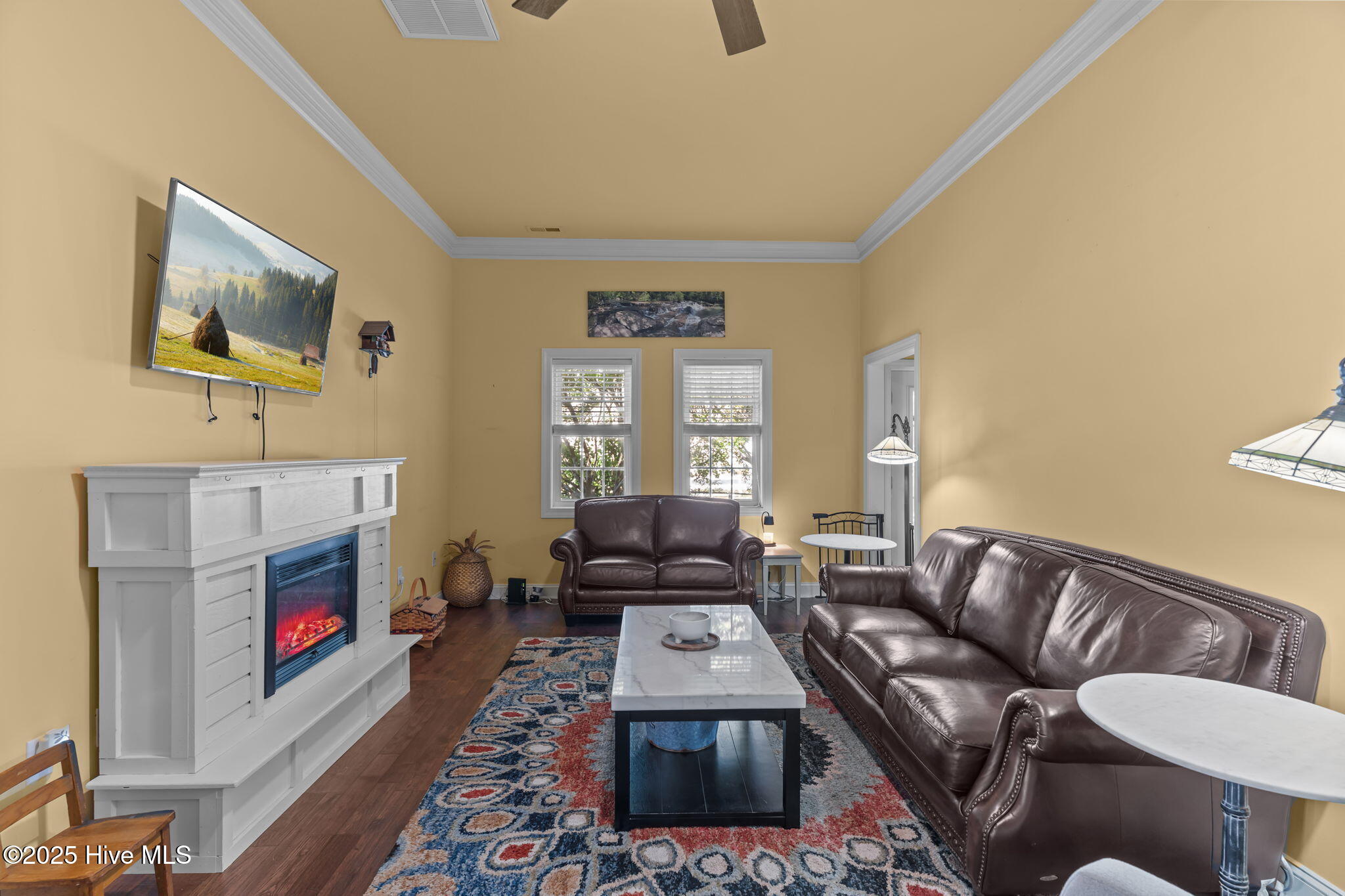 100540353 | Photo 17