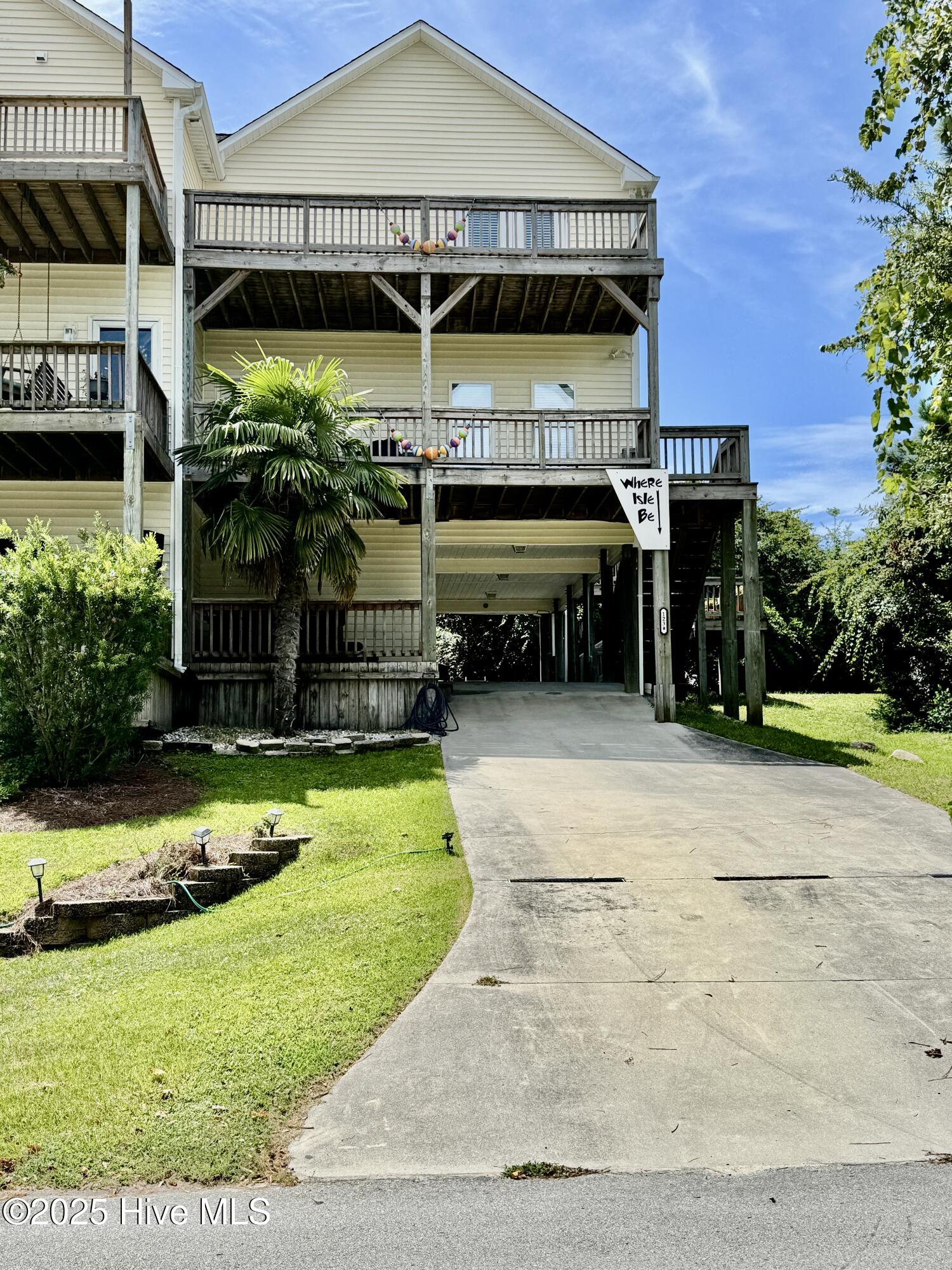 100517564 | Photo 64