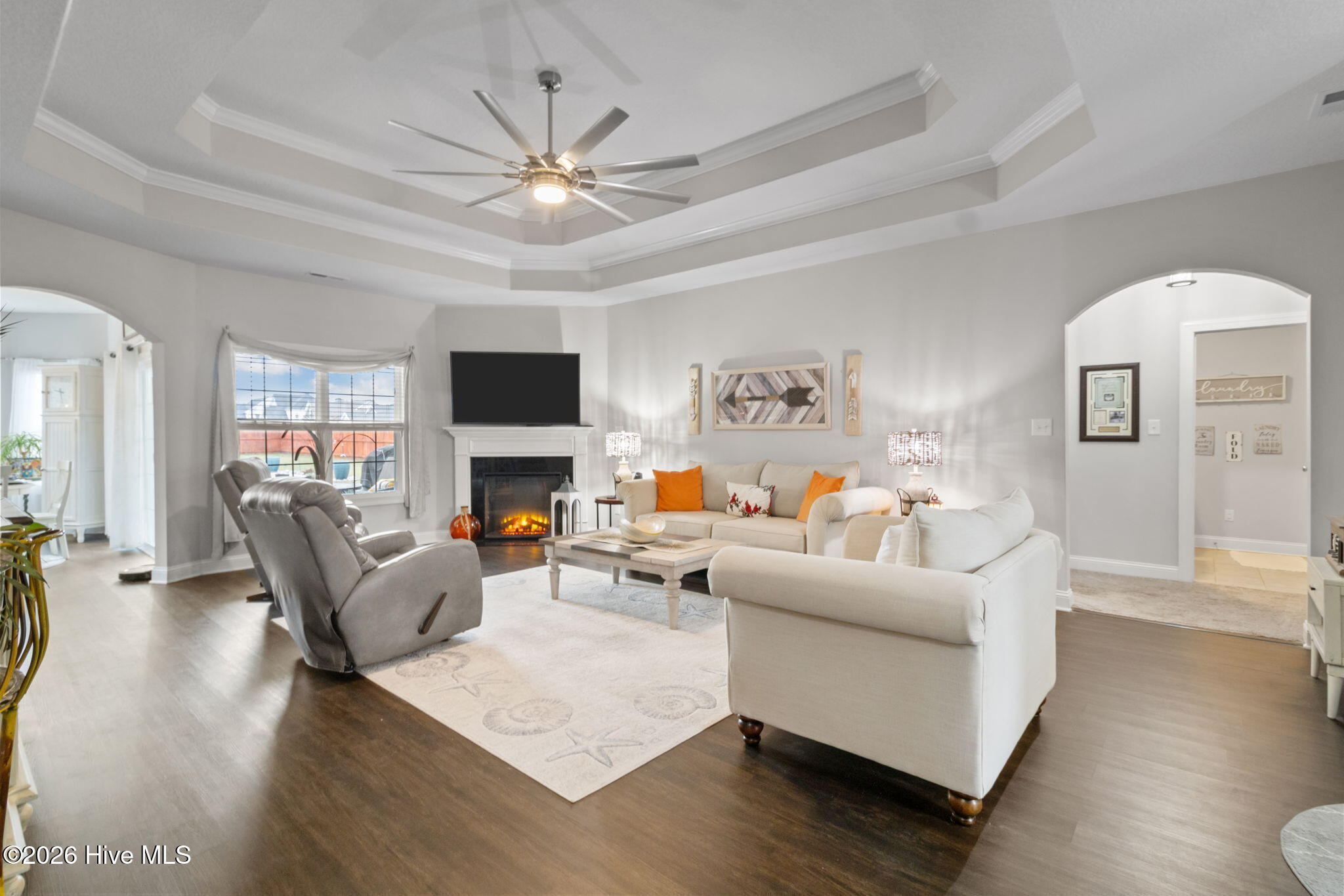 100560055 | Photo 12