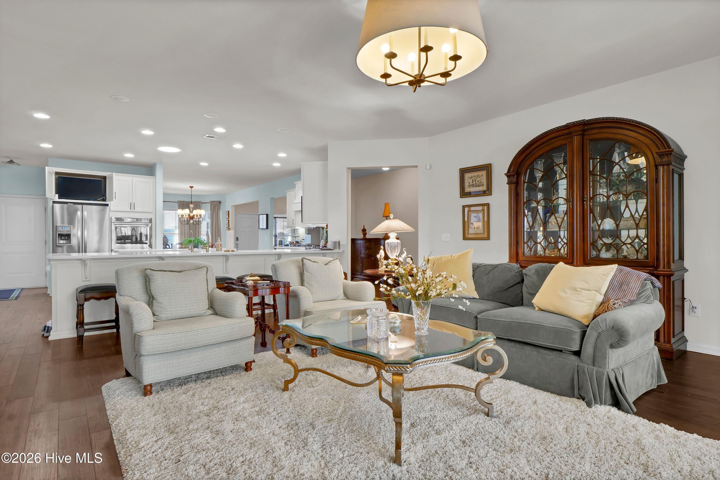 100554941 | Photo 10