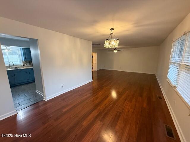 2008 Thompson Drive,Newport