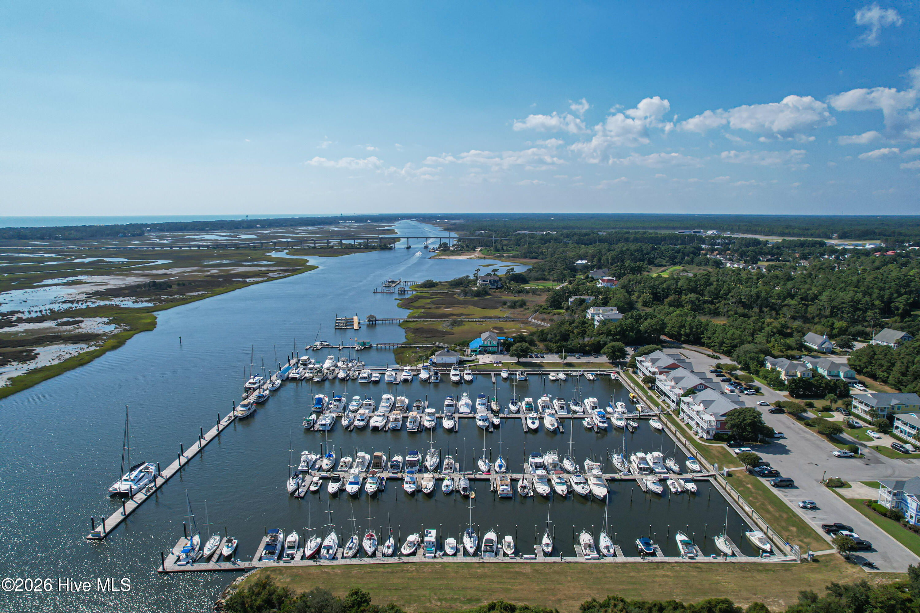 100558016 | Photo 56