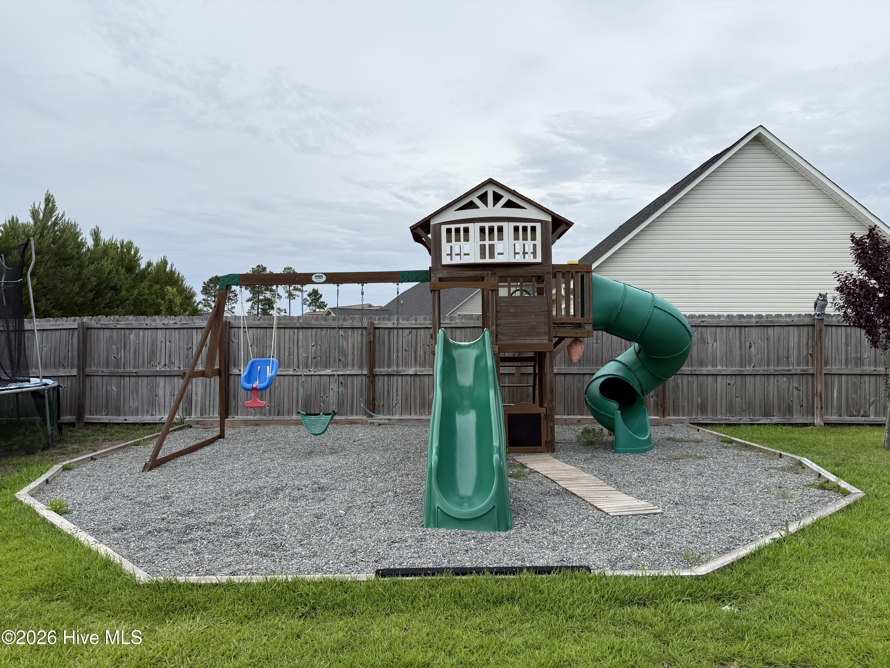 303 Breezeway Drive,Sneads Ferry