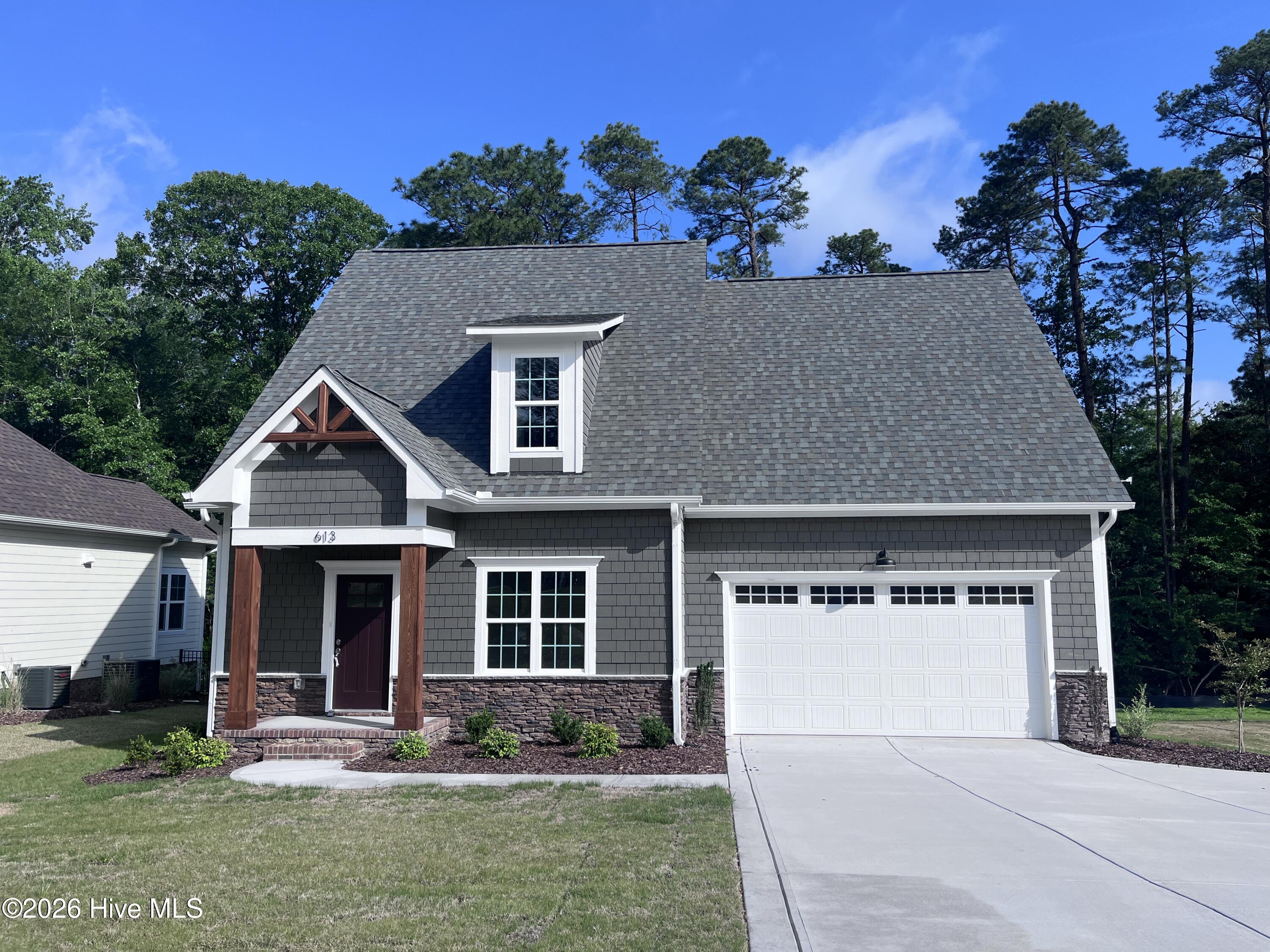 613 Jumper, Southern Pines, North Carolina, 4 Bedrooms Bedrooms, 8 Rooms Rooms,3 BathroomsBathrooms,Single family residence,For sale,Jumper,100564728