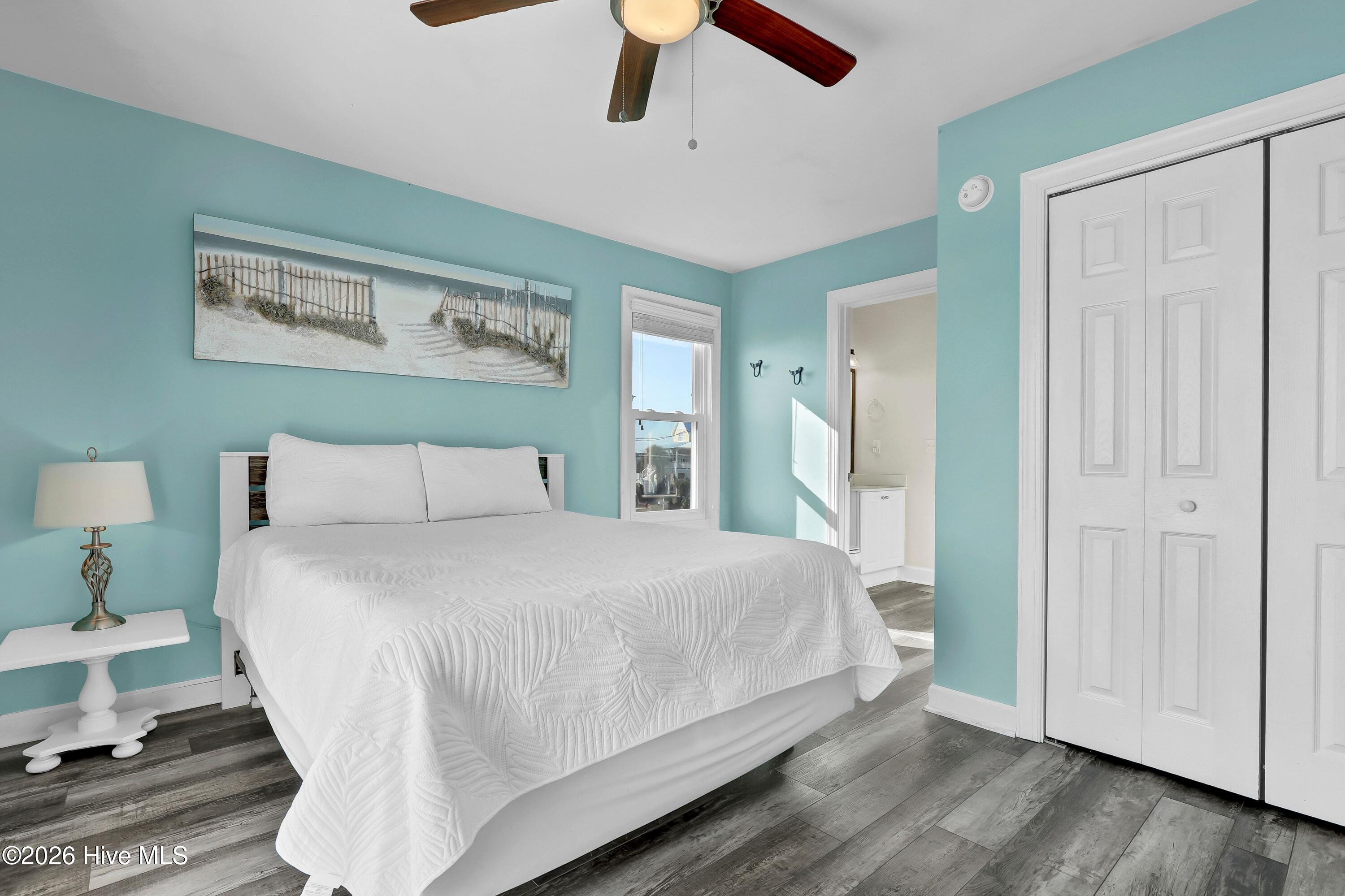 100554620 | Photo 32