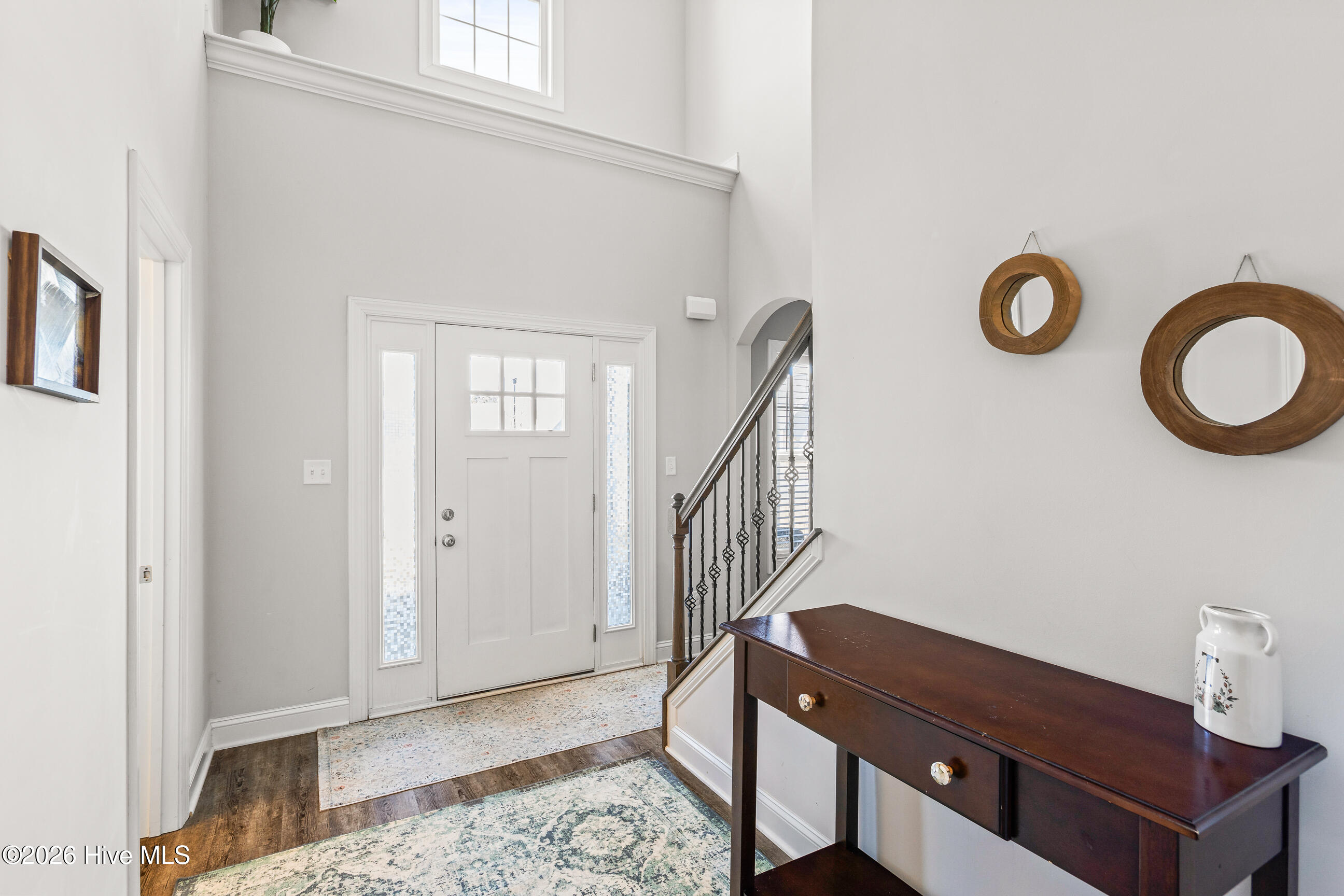 100561419 | Photo 23