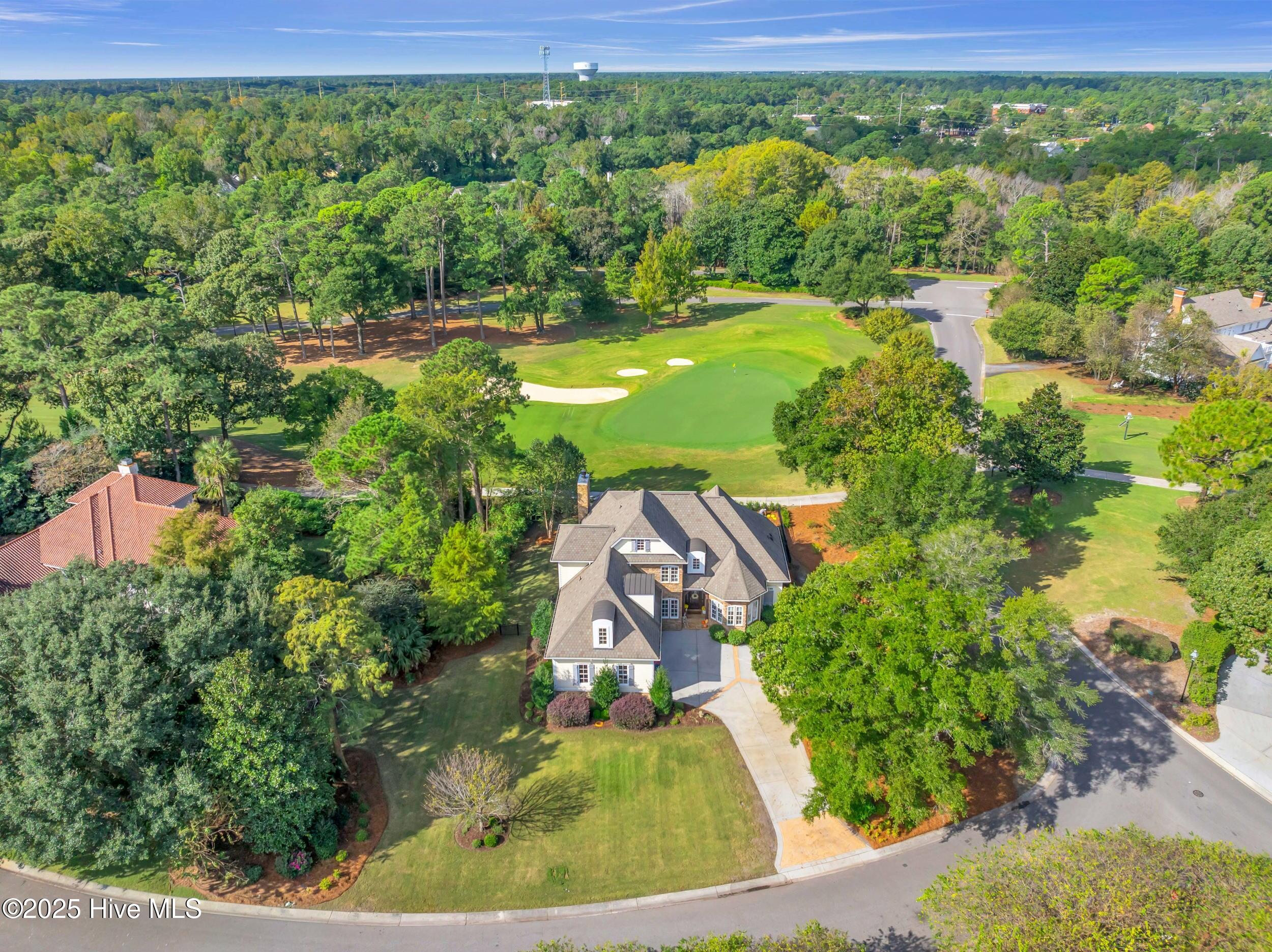 100536582 | Photo 37