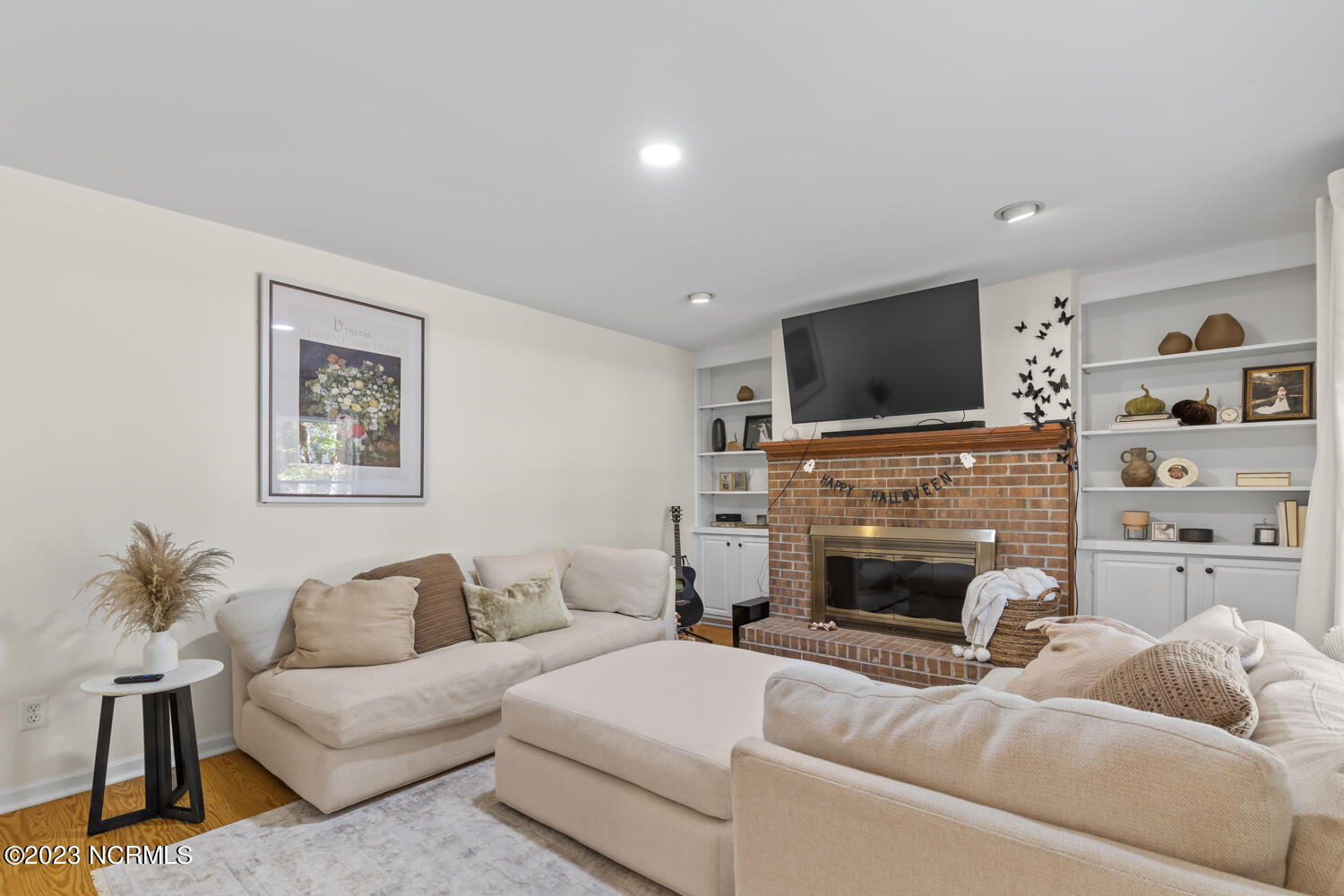 100544428 | Photo 13