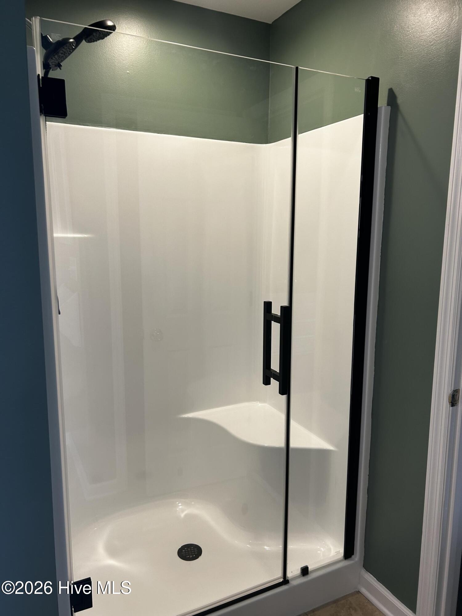 100562601 | Photo 27