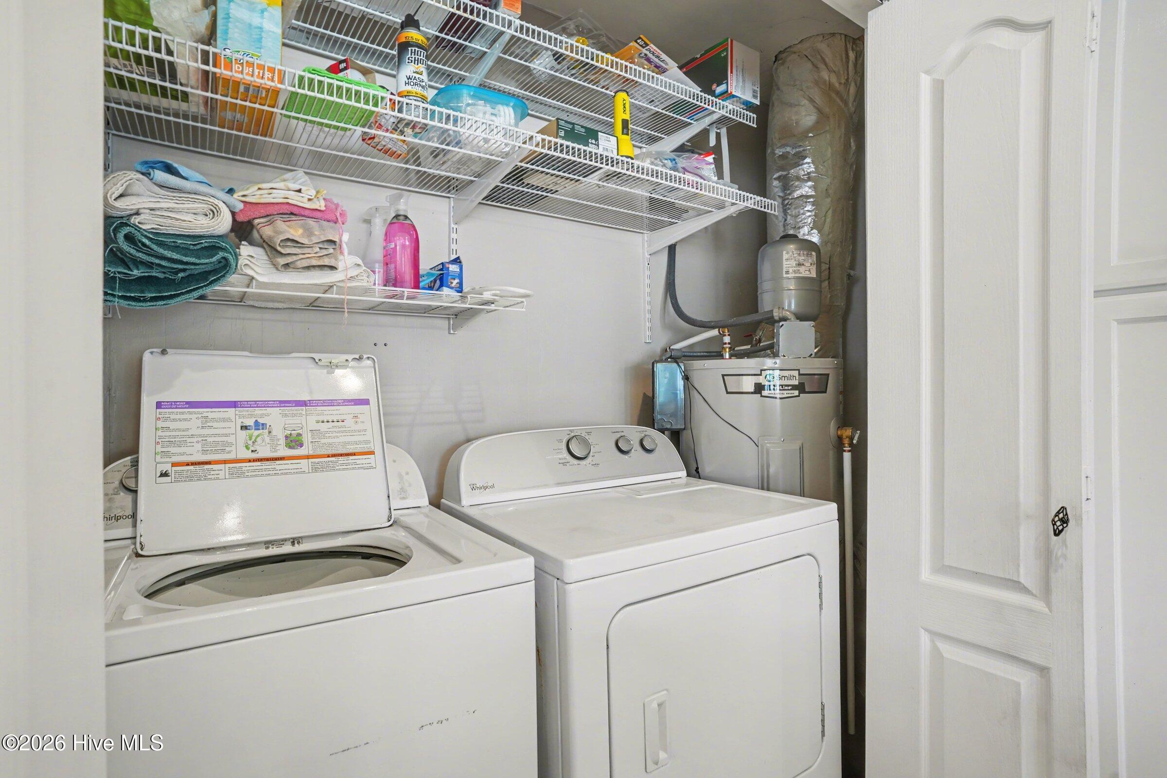 100561753 | Photo 24