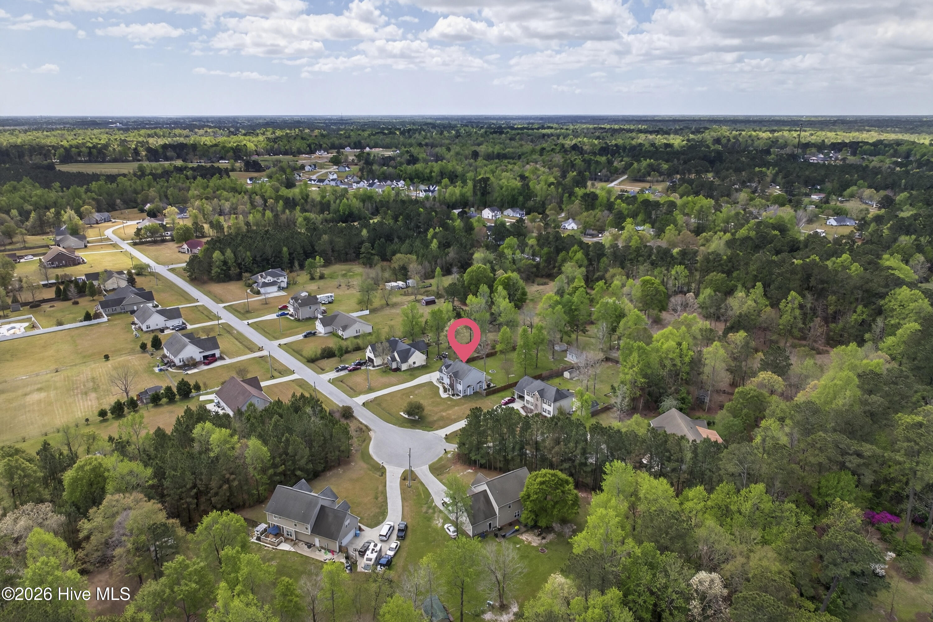 100565225 | Photo 61