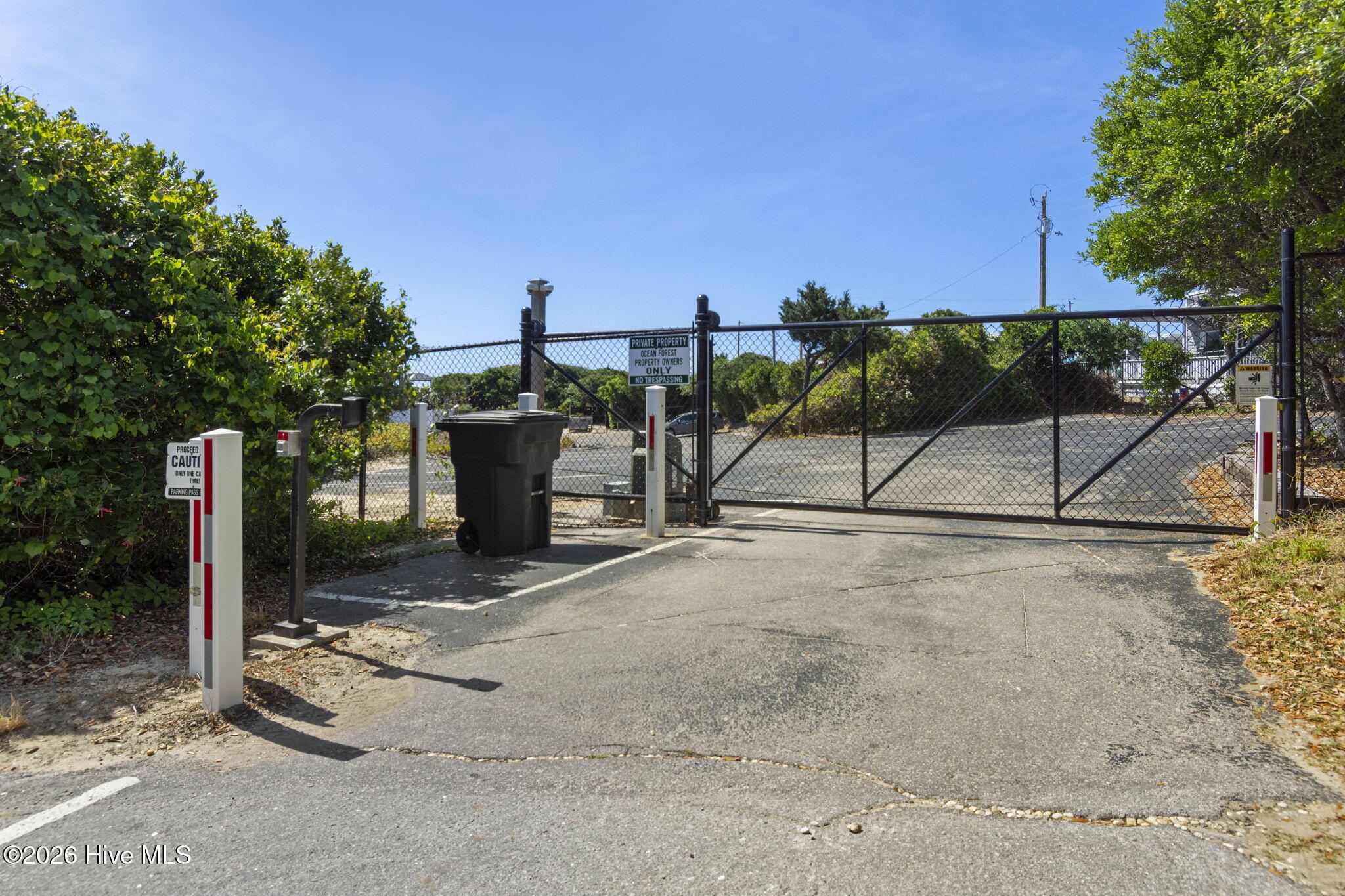 100565691 | Photo 78