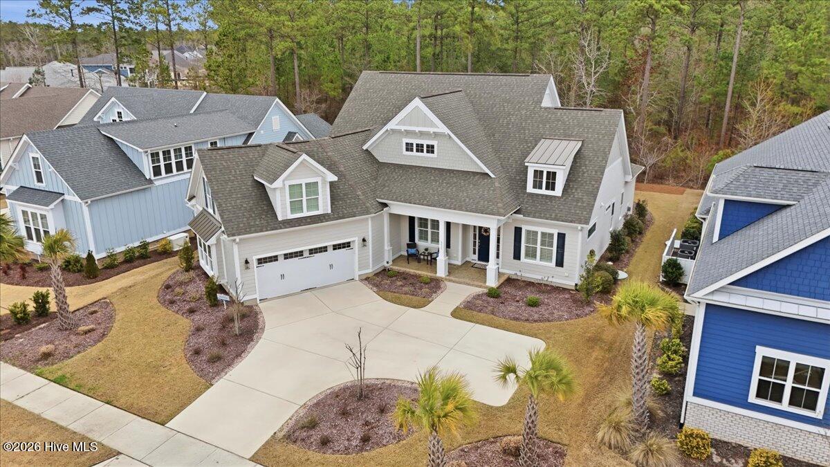 100558709 | Photo 87