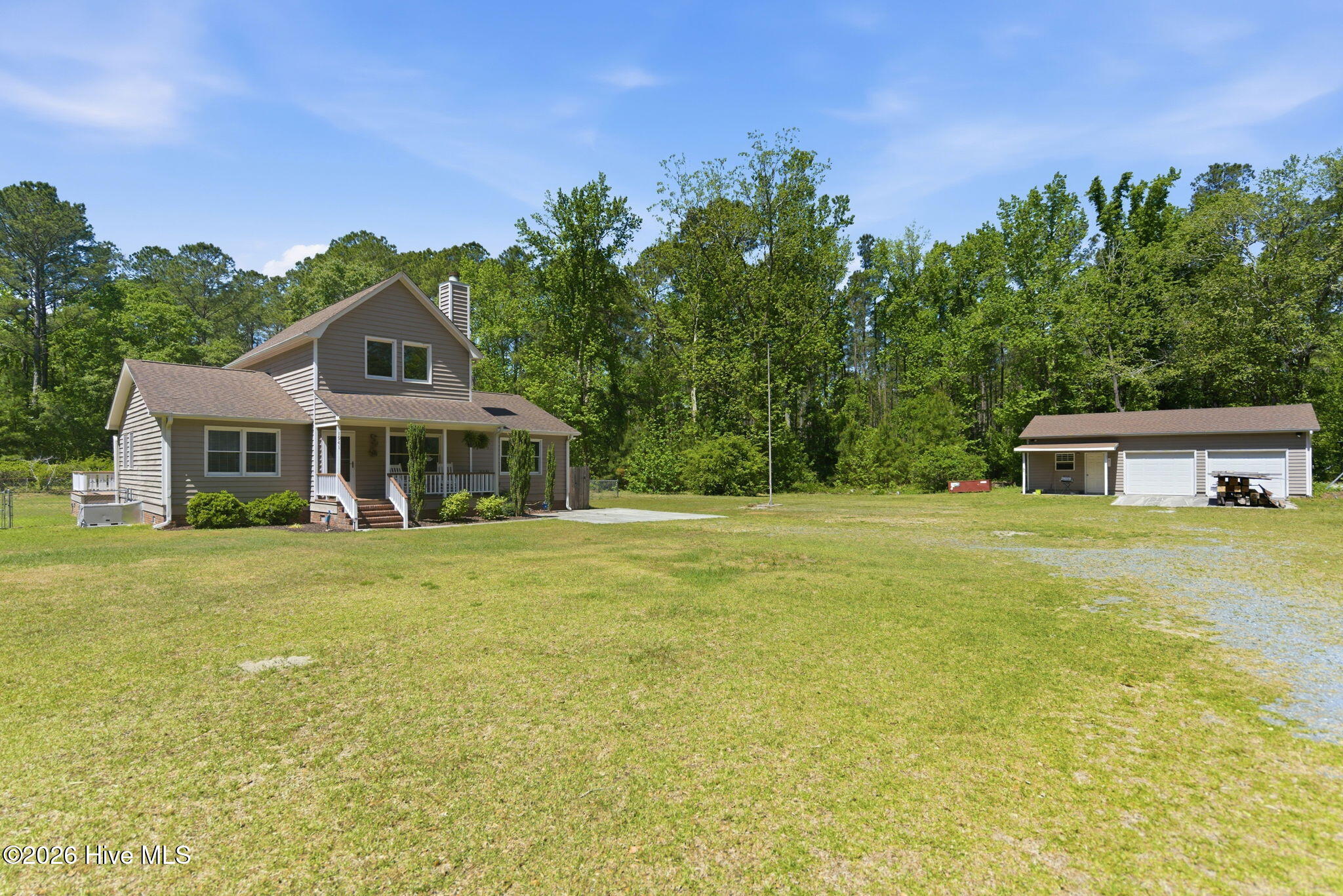 100569907 | Photo 36