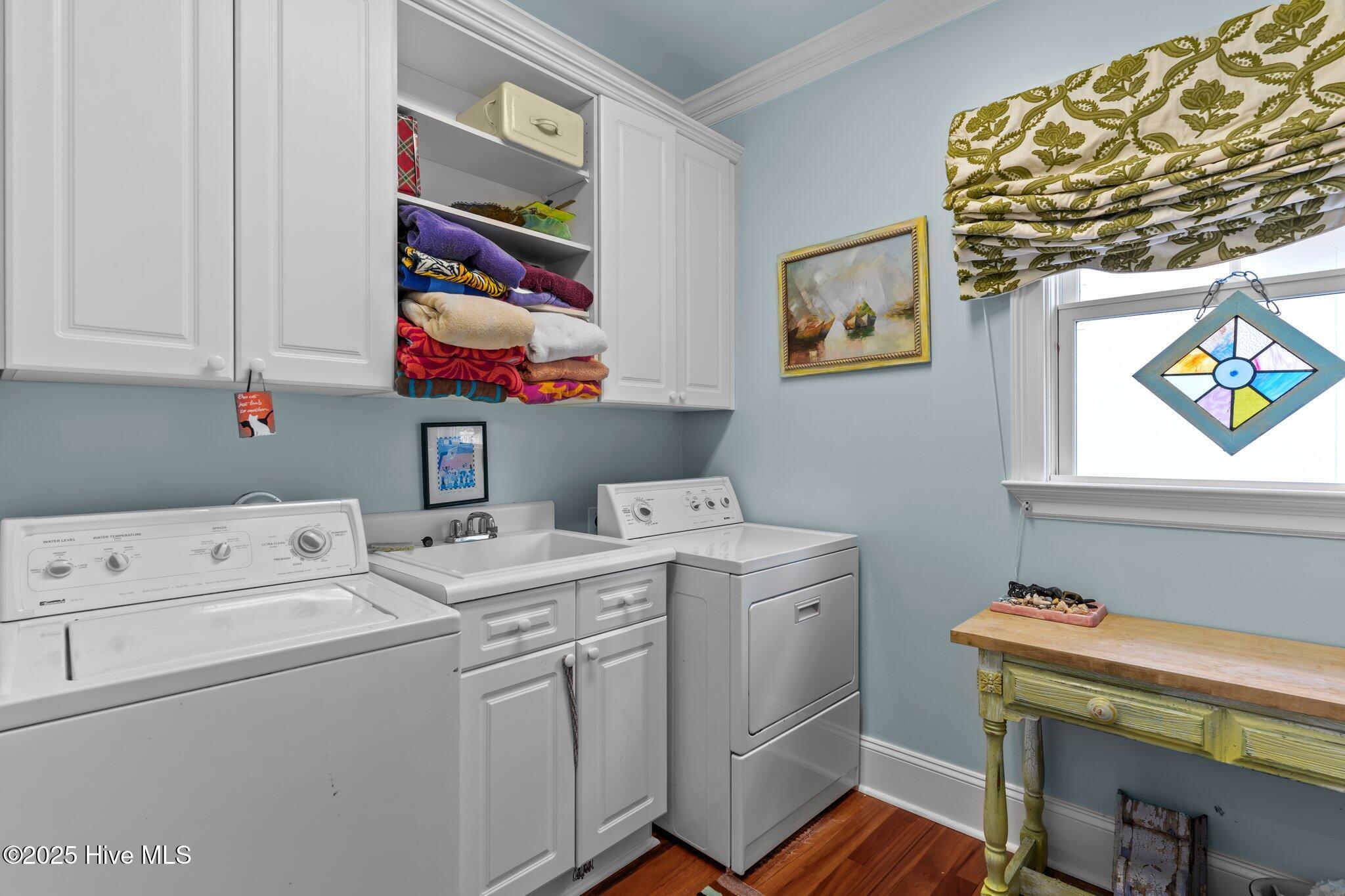 100525700 | Photo 47