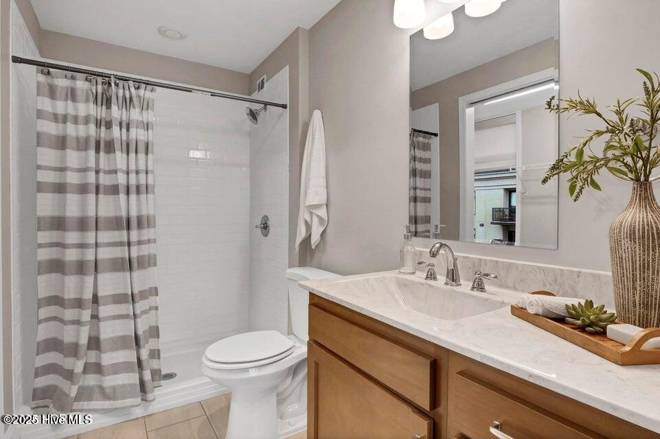14 Grace Street 1120, Wilmington, NC 28401 – photo 17: Bathroom