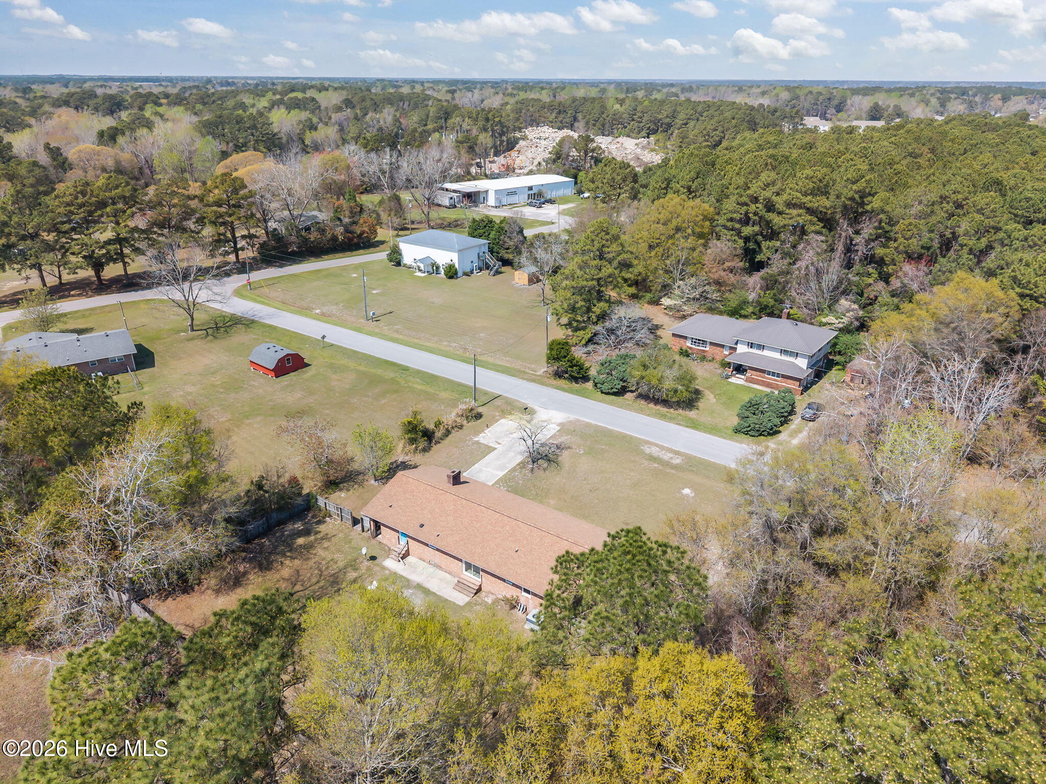 100562789 | Photo 41