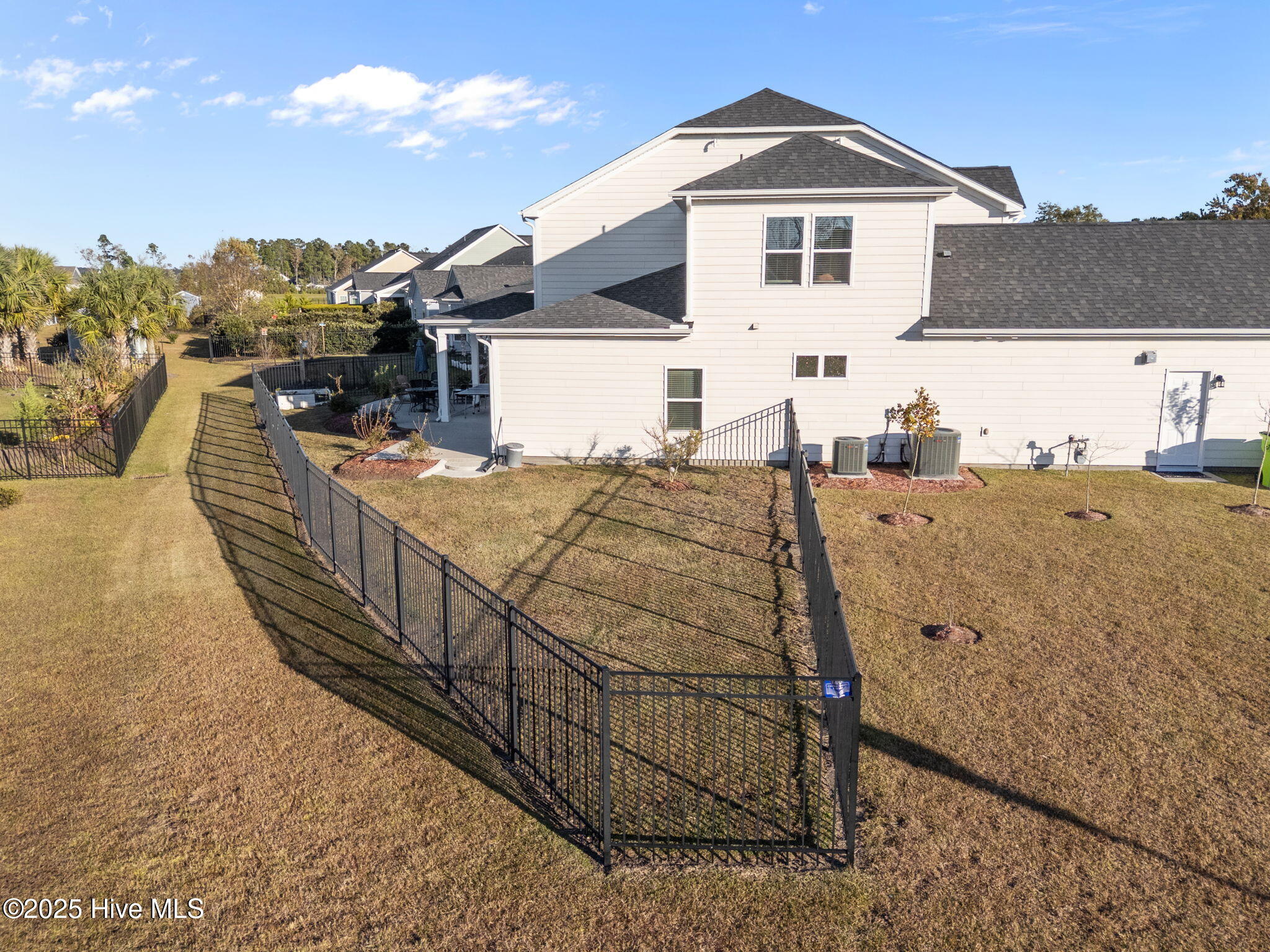 100542134 | Photo 56