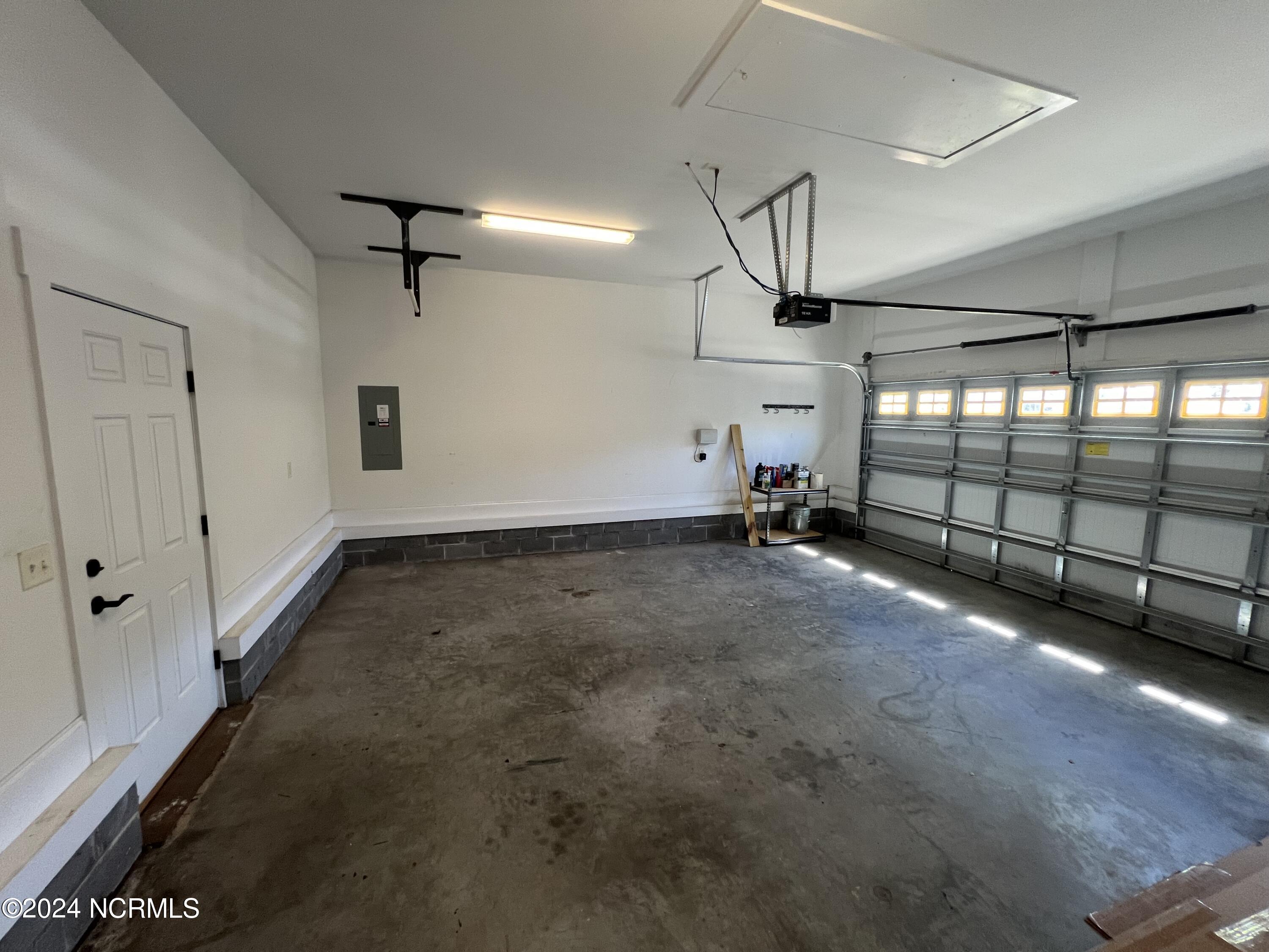 100538556 | Photo 16