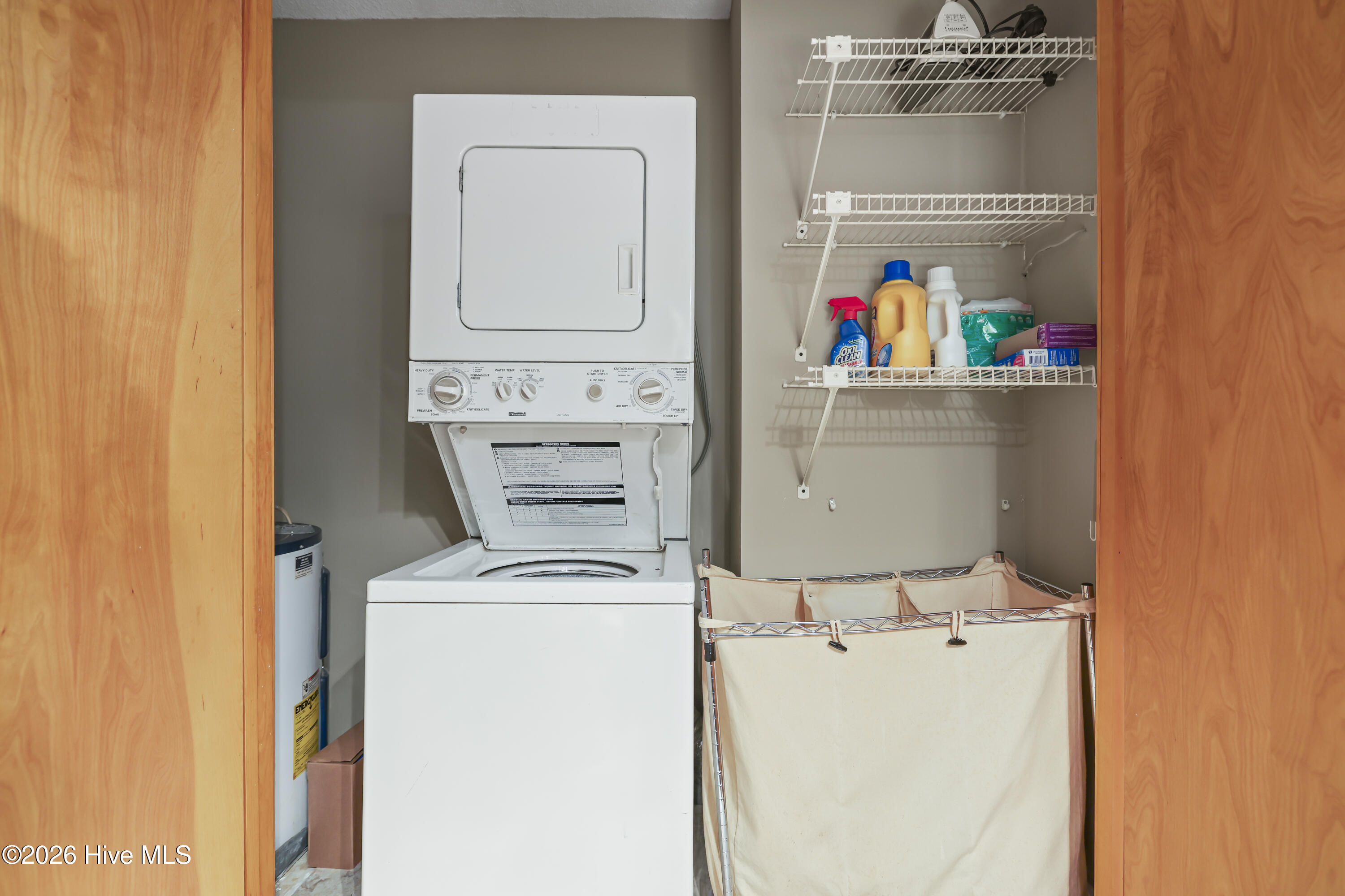 100552115 | Photo 31