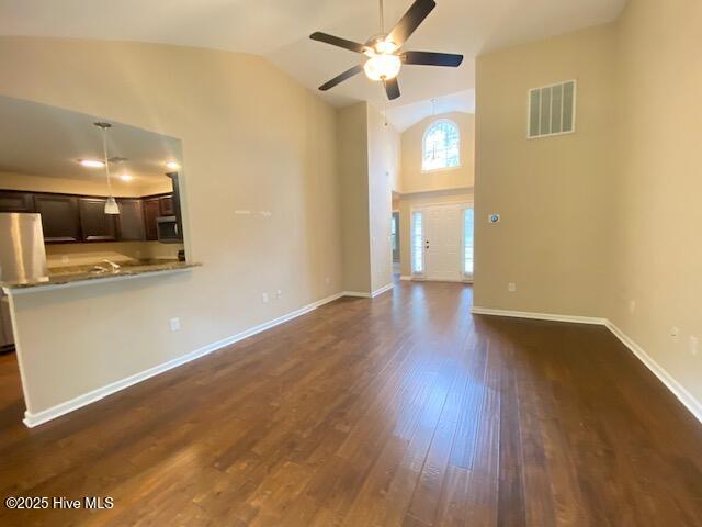 100519232 | Photo 14