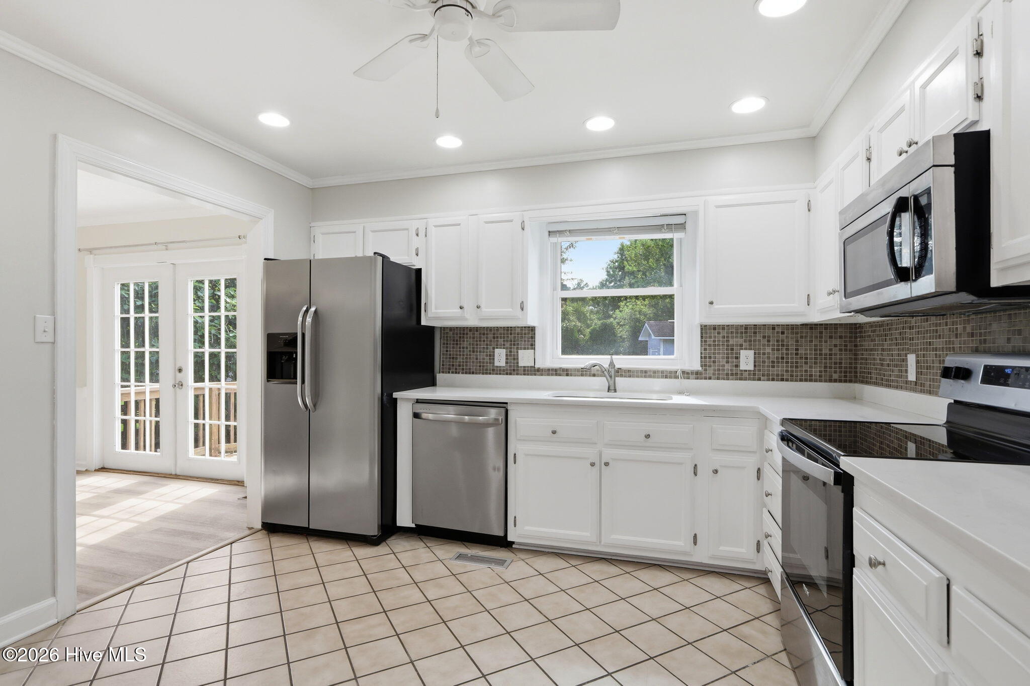 104 Gull Harbor Drive,Newport