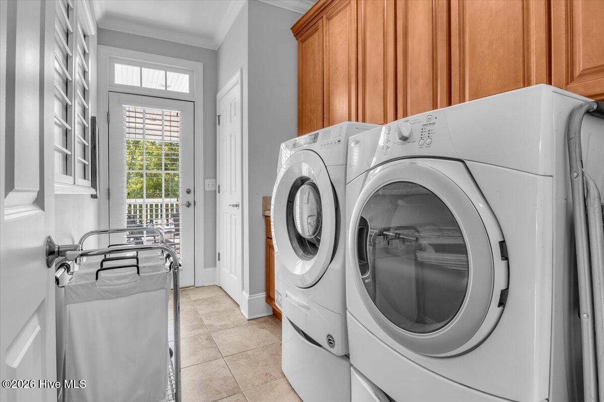 100565920 | Photo 20