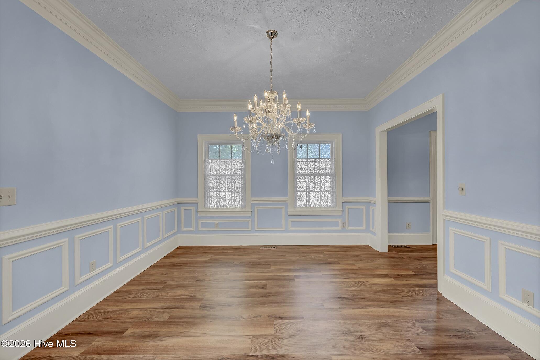 100565021 | Photo 16