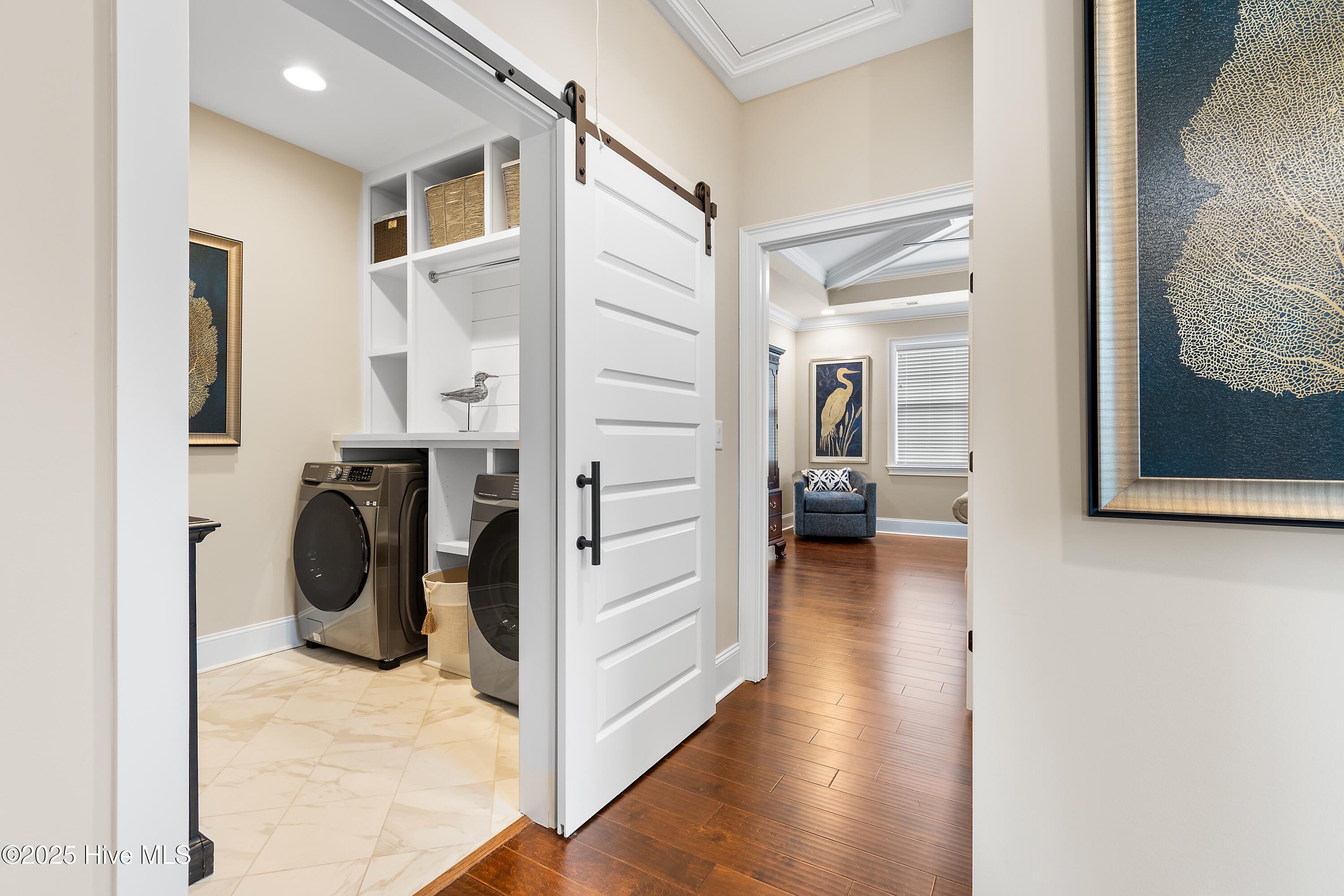 100546246 | Photo 27