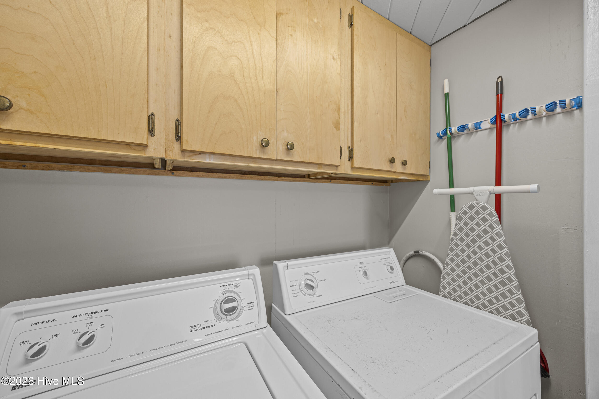 100568545 | Photo 39