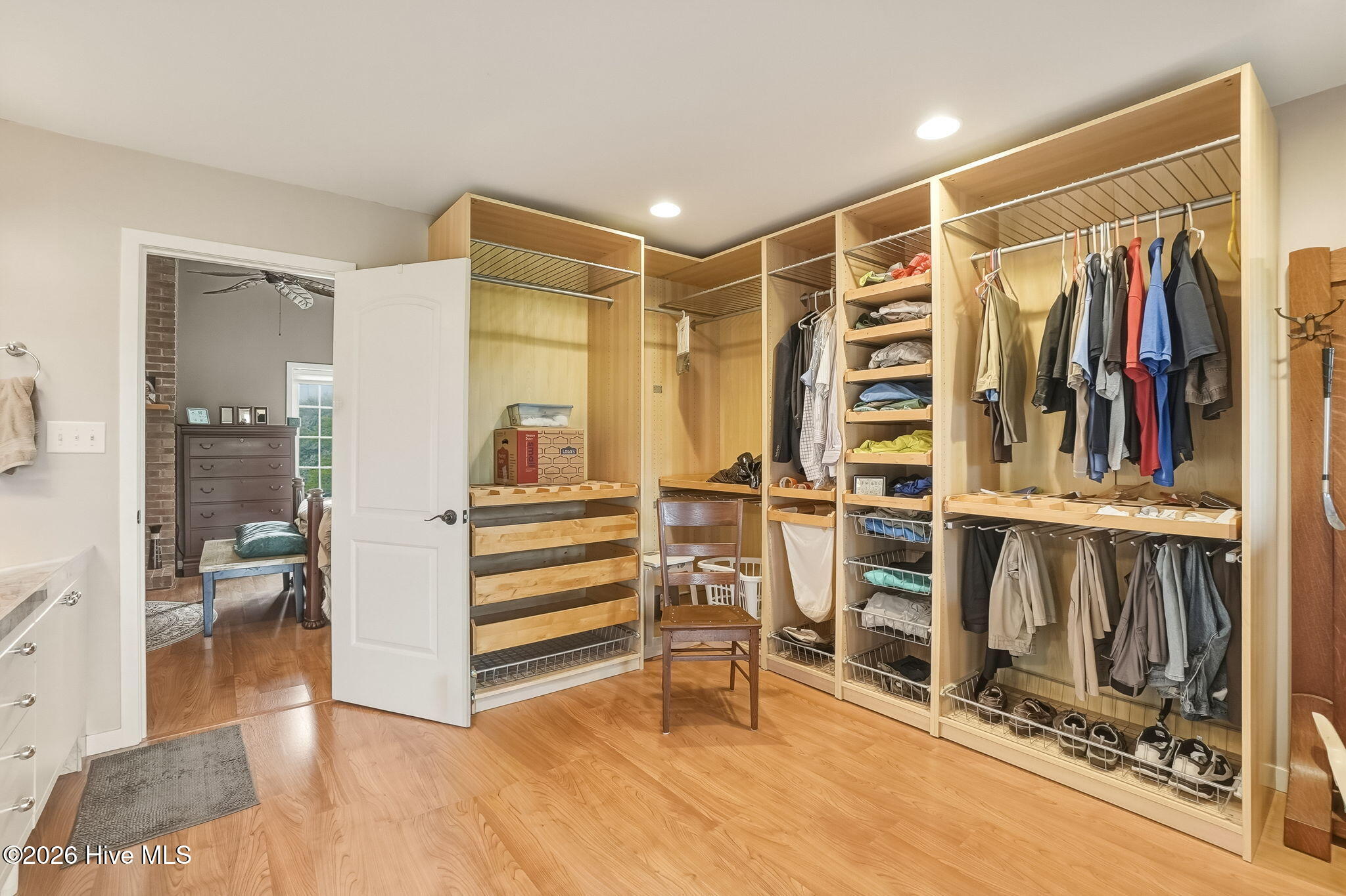 105 Laurel Court,Pine Knoll Shores