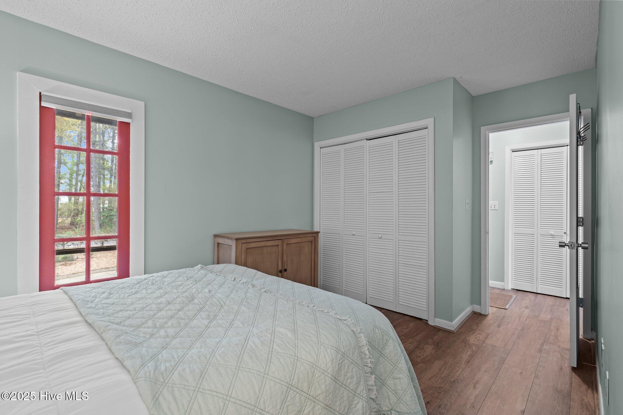 5 Pine Tree Road 211
