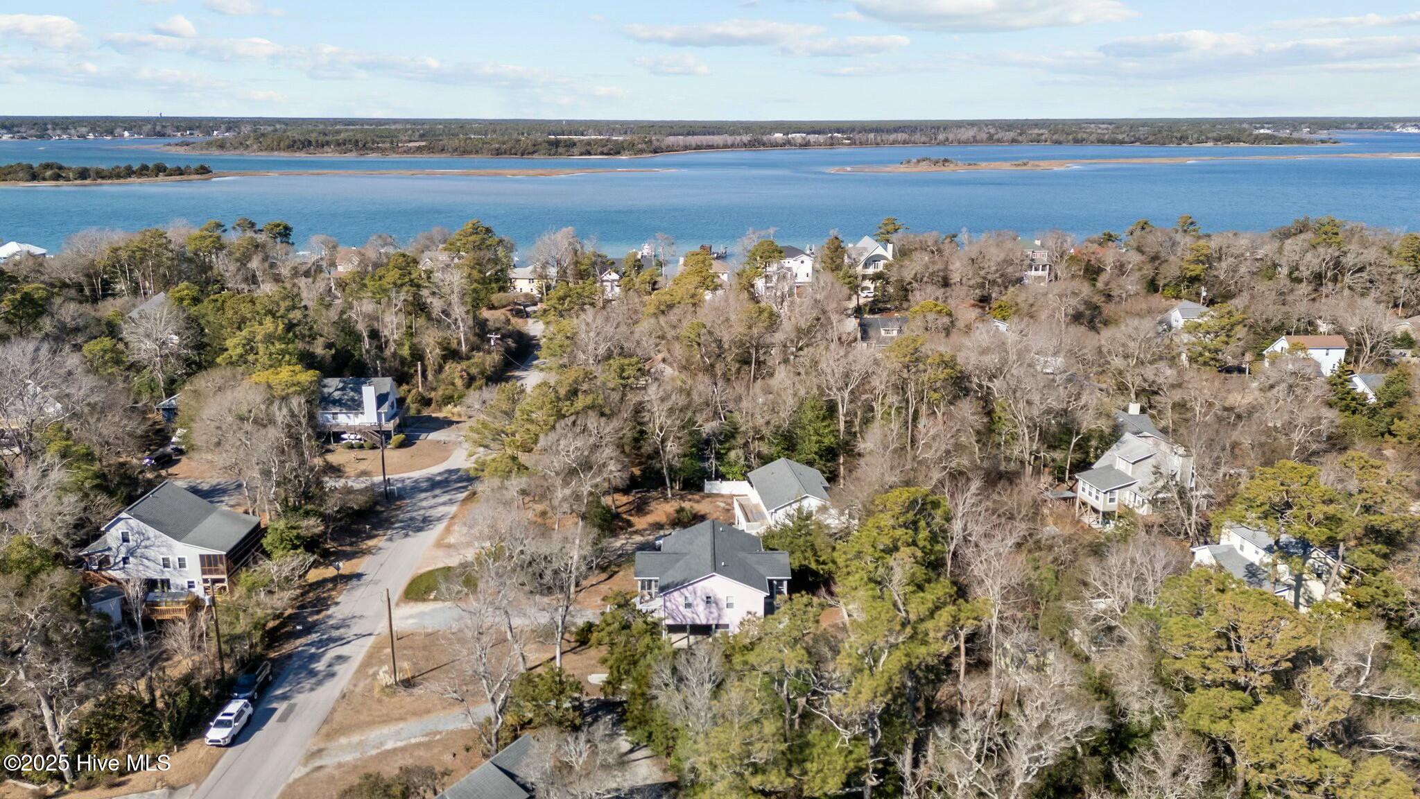 100490035 | Photo 48